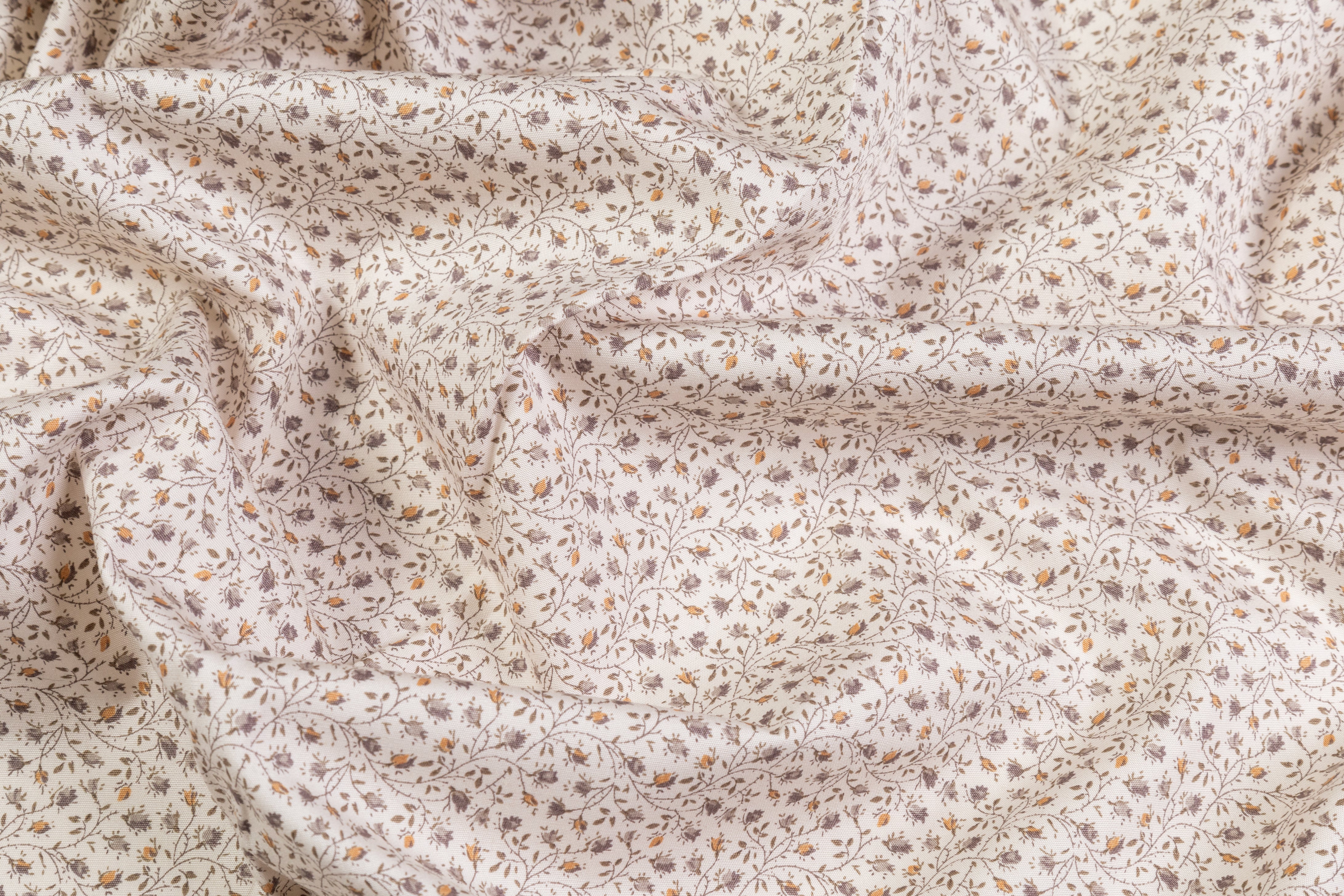 Ditsy Floral Cotton - Off White