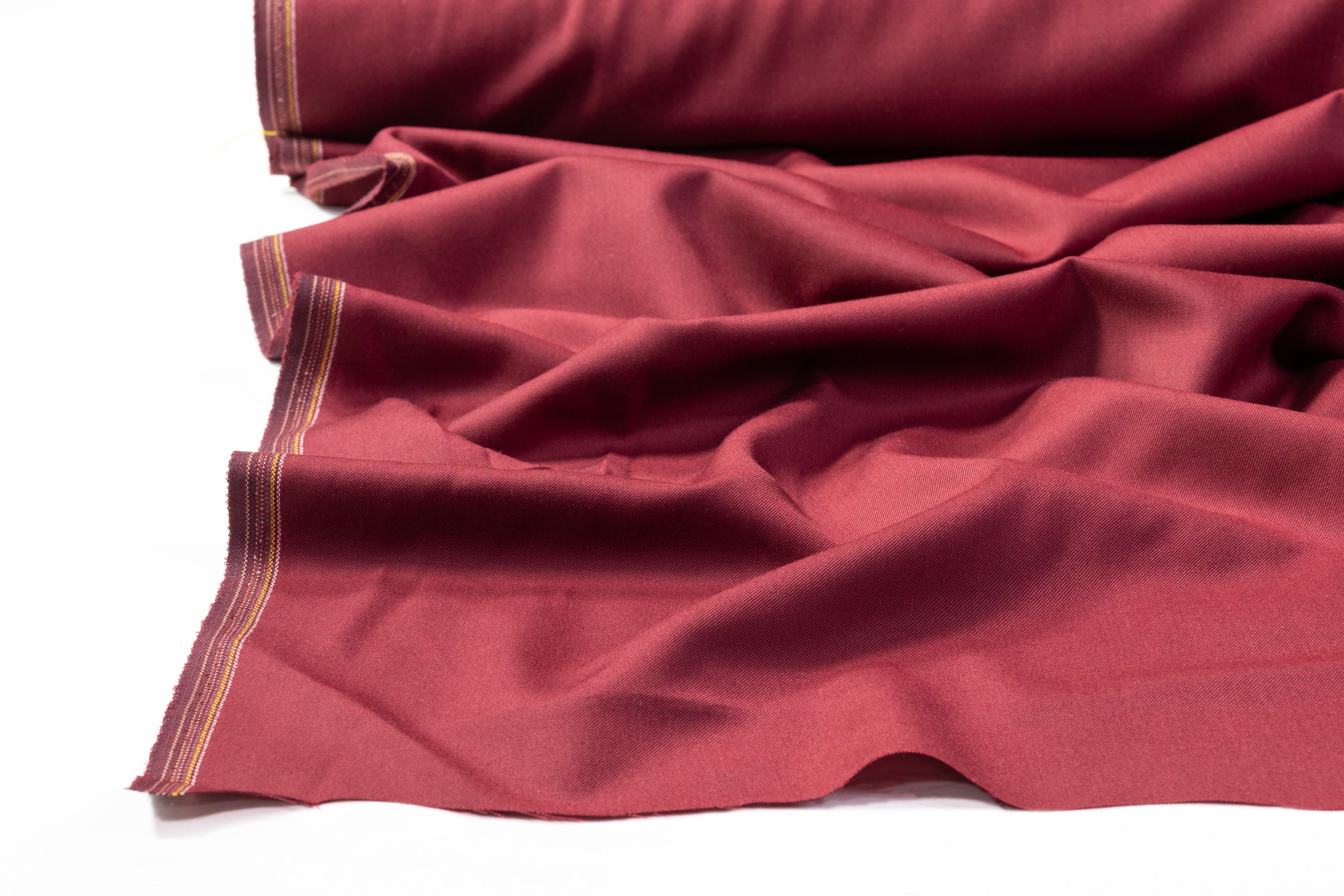 Ferla - Italian Wool Blend Twill Suiting - Burgundy