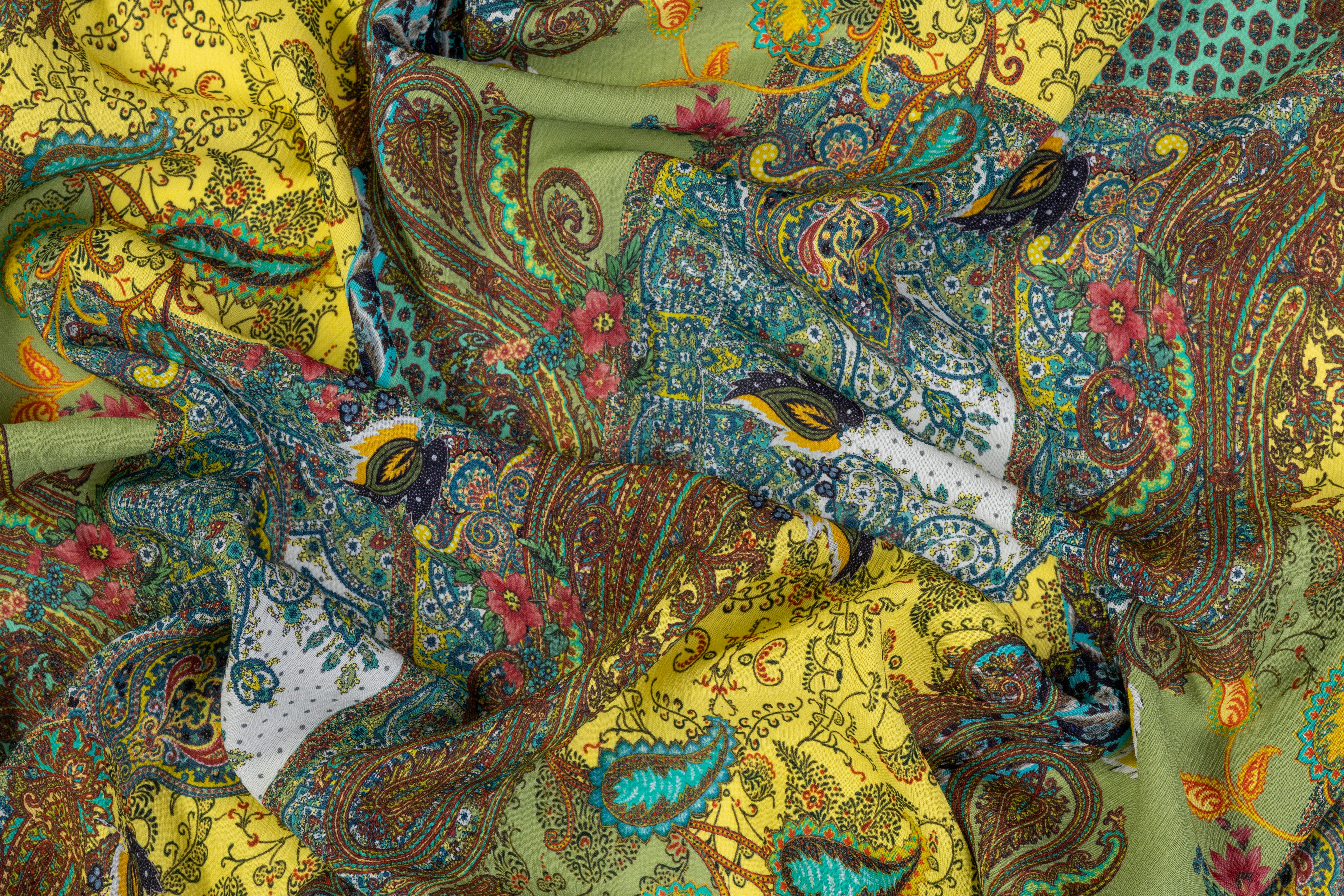 Paisley Italian Viscose Crepe De Chine - Multicolor