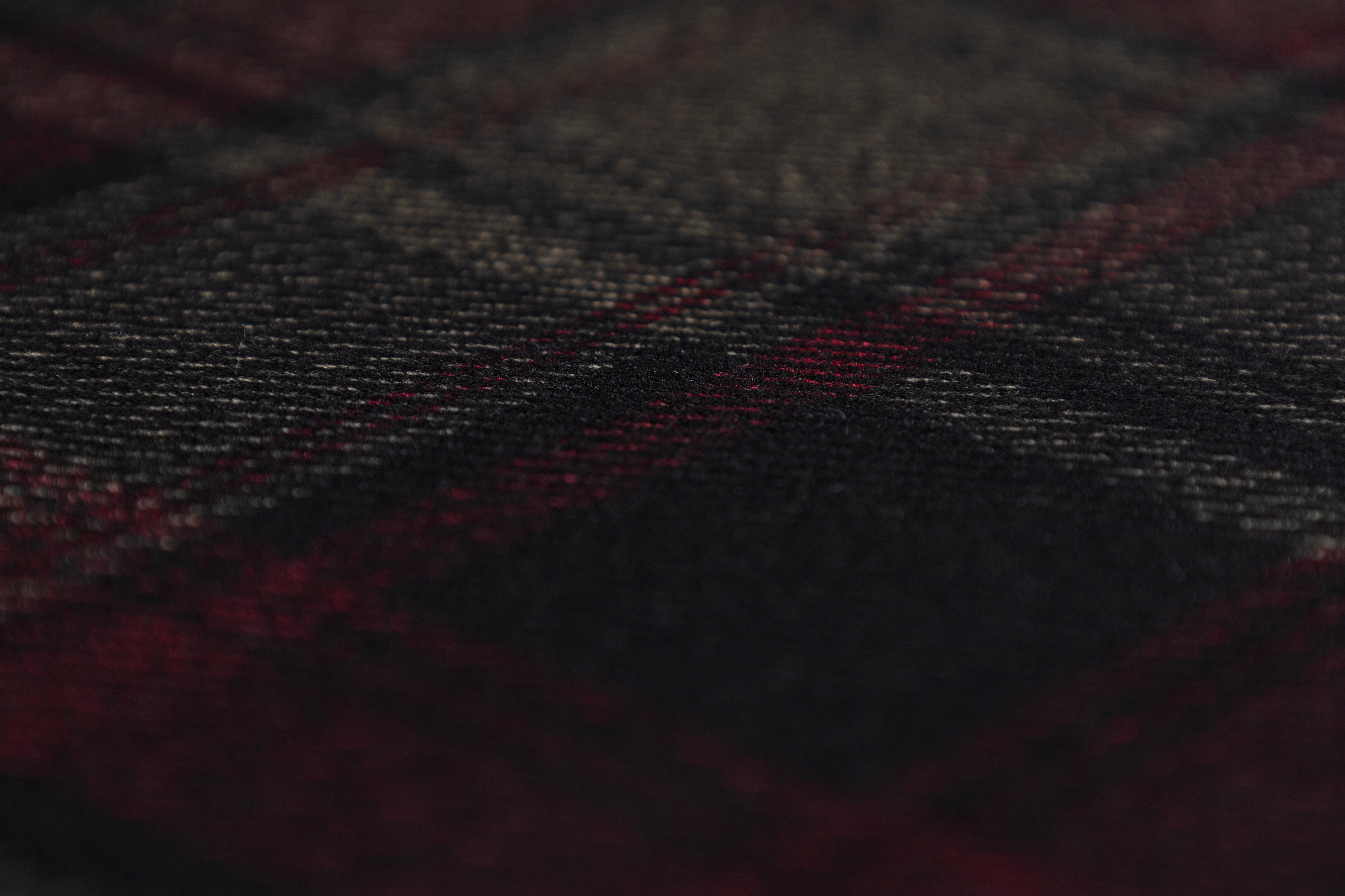 Plaid Printed Knit - Burgundy / Black / Gray