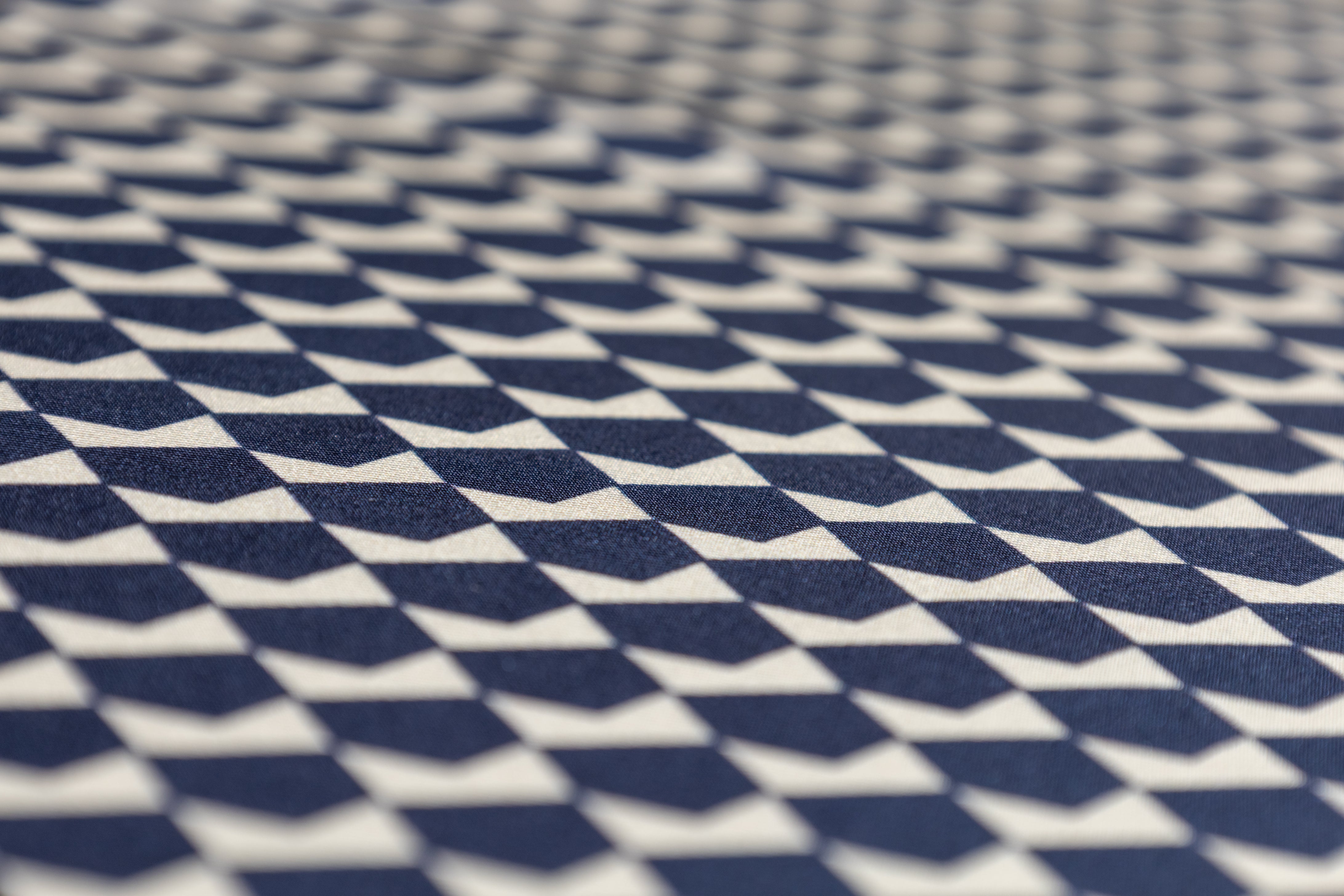 Geometric Silk Twill - Navy / White