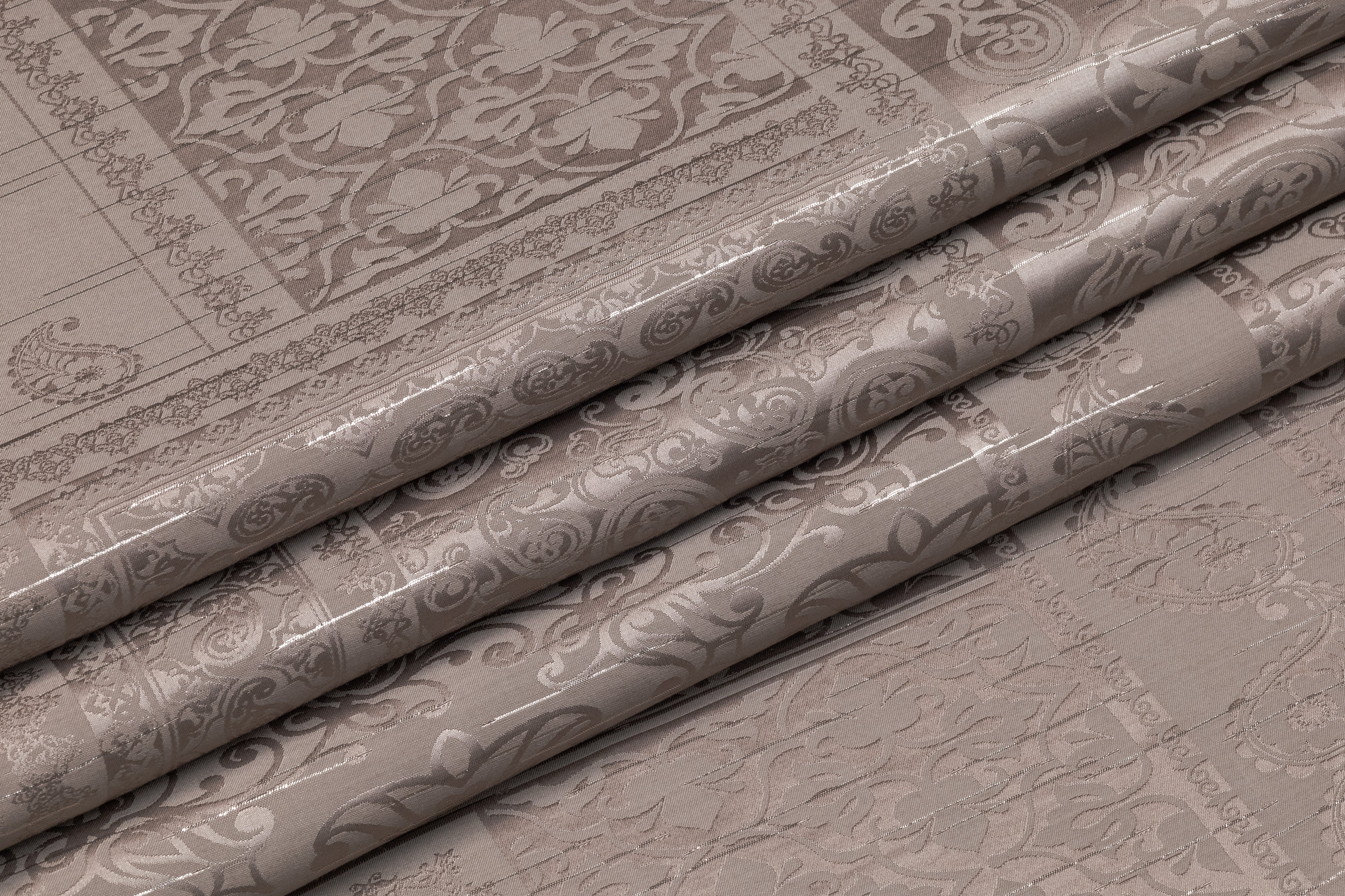 Paisley Metallic Italian Viscose Jacquard - Taupe