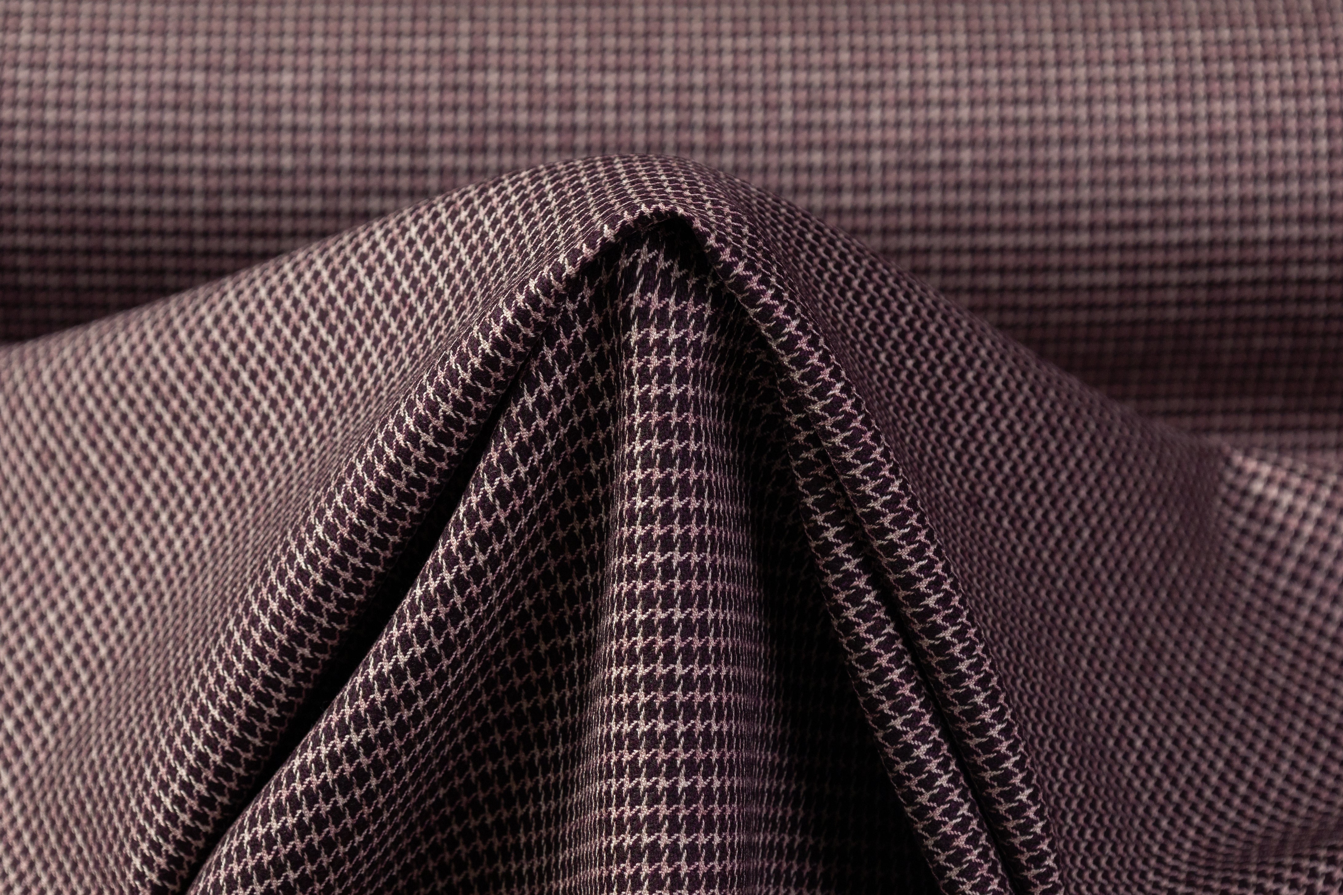 Micro Houndstooth Italian Cotton Wool Suiting - Burgundy