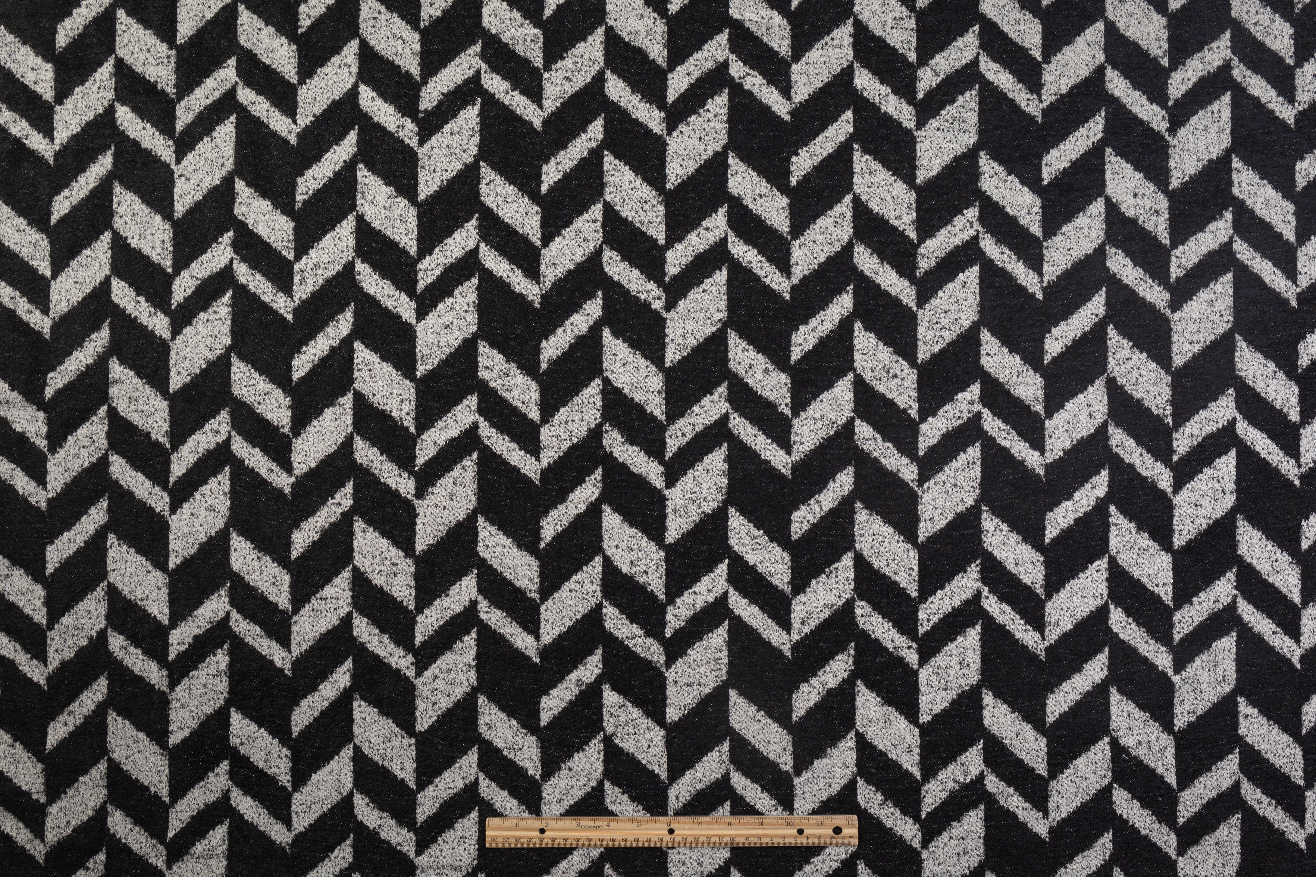 Herringbone Italian Wool Tweed Boucle - Black / Gray