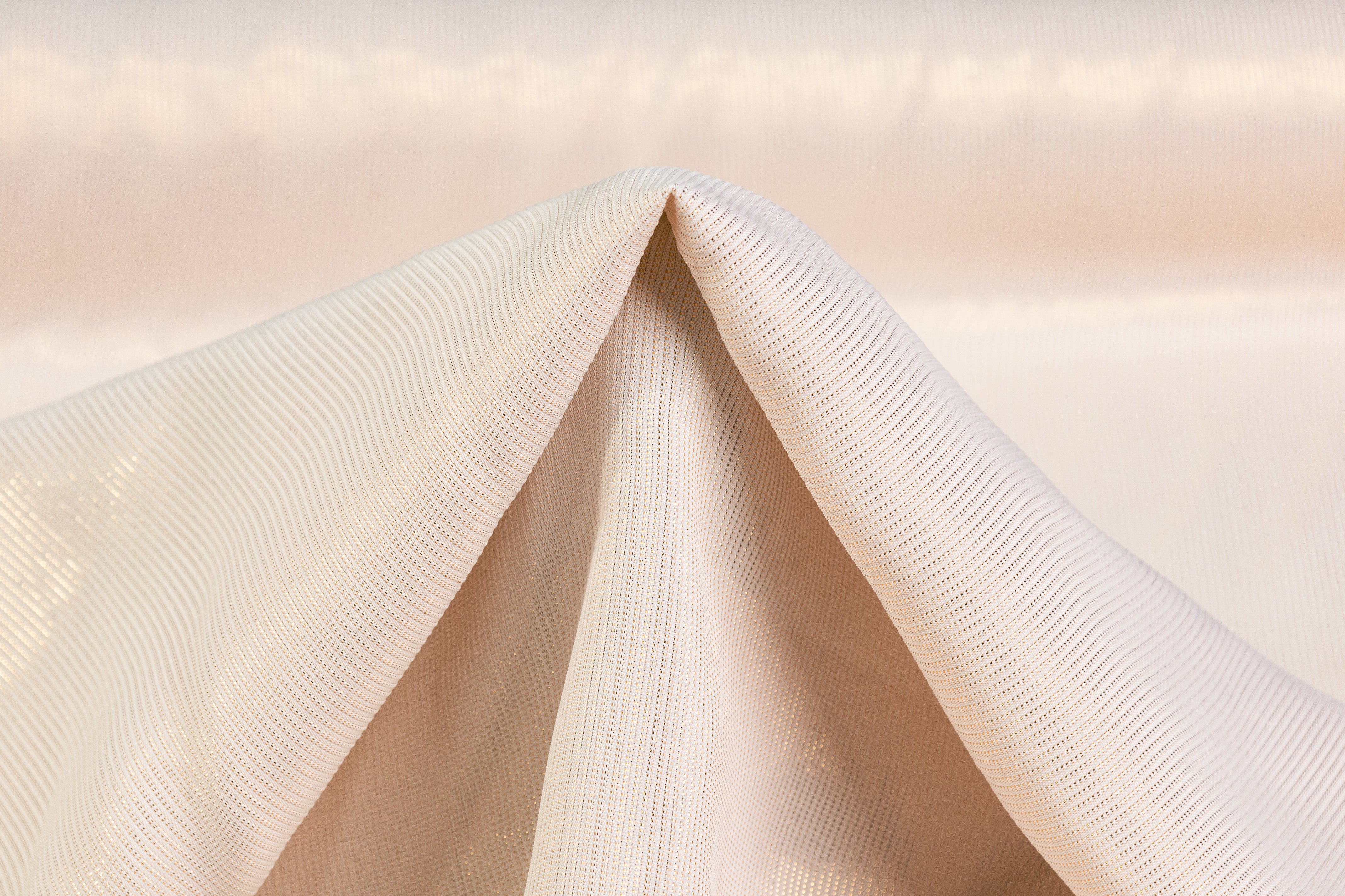 Italian Silk Viscose Crepe Lamé - Ivory / Gold