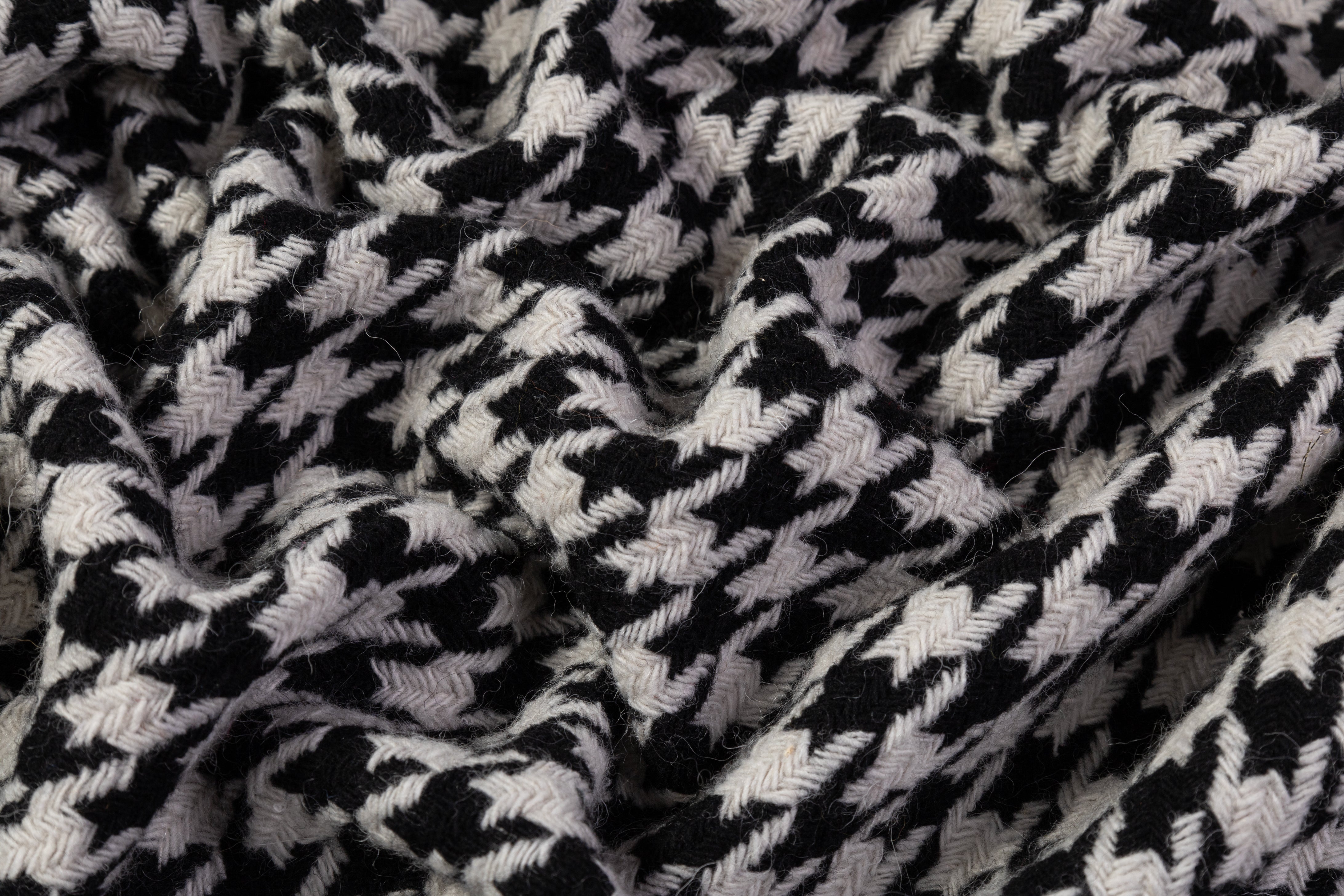 Houndstooth Italian Wool Tweed Coating - Black / Off White