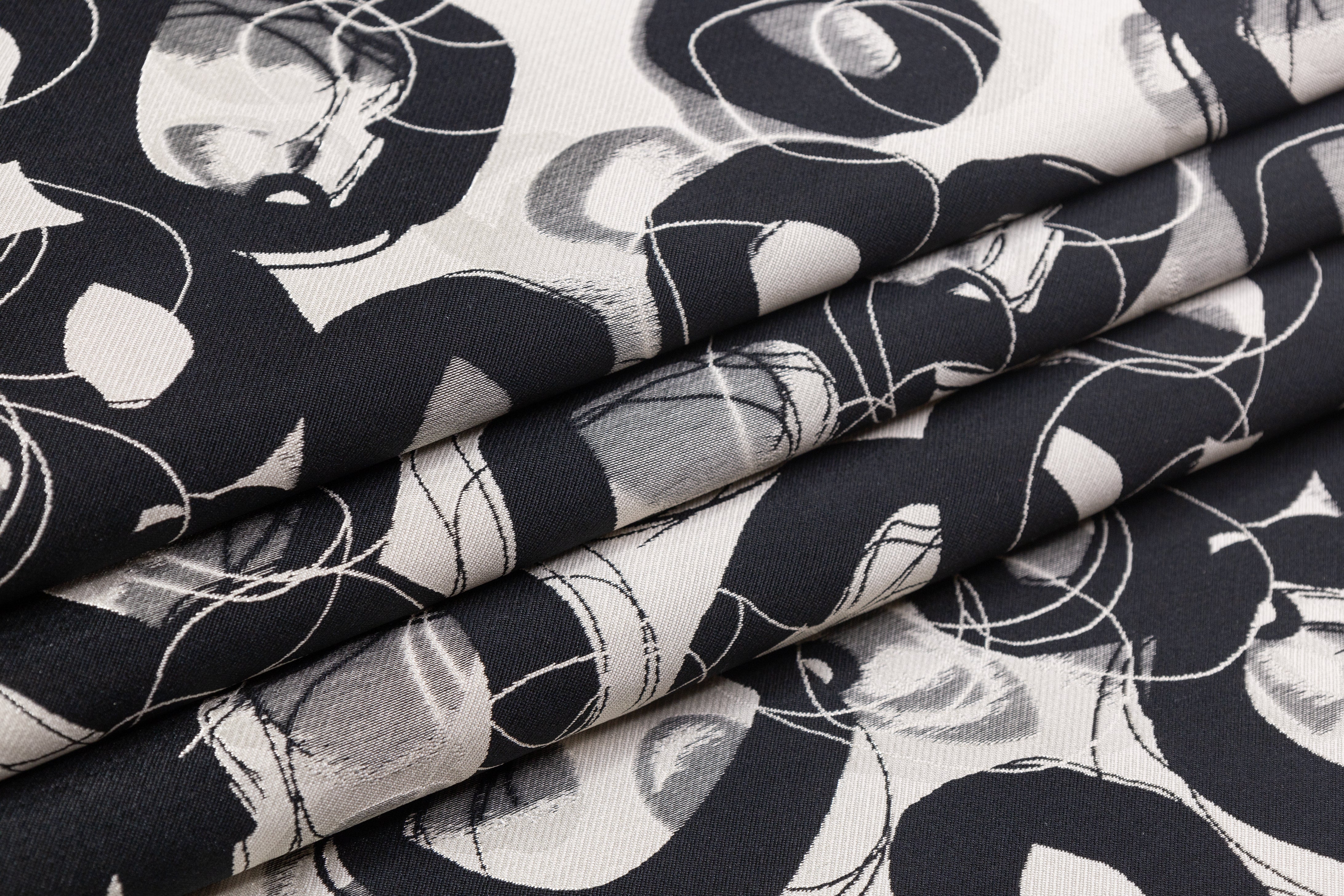 Double Faced Geometric Italian Brocade - Off White / Black