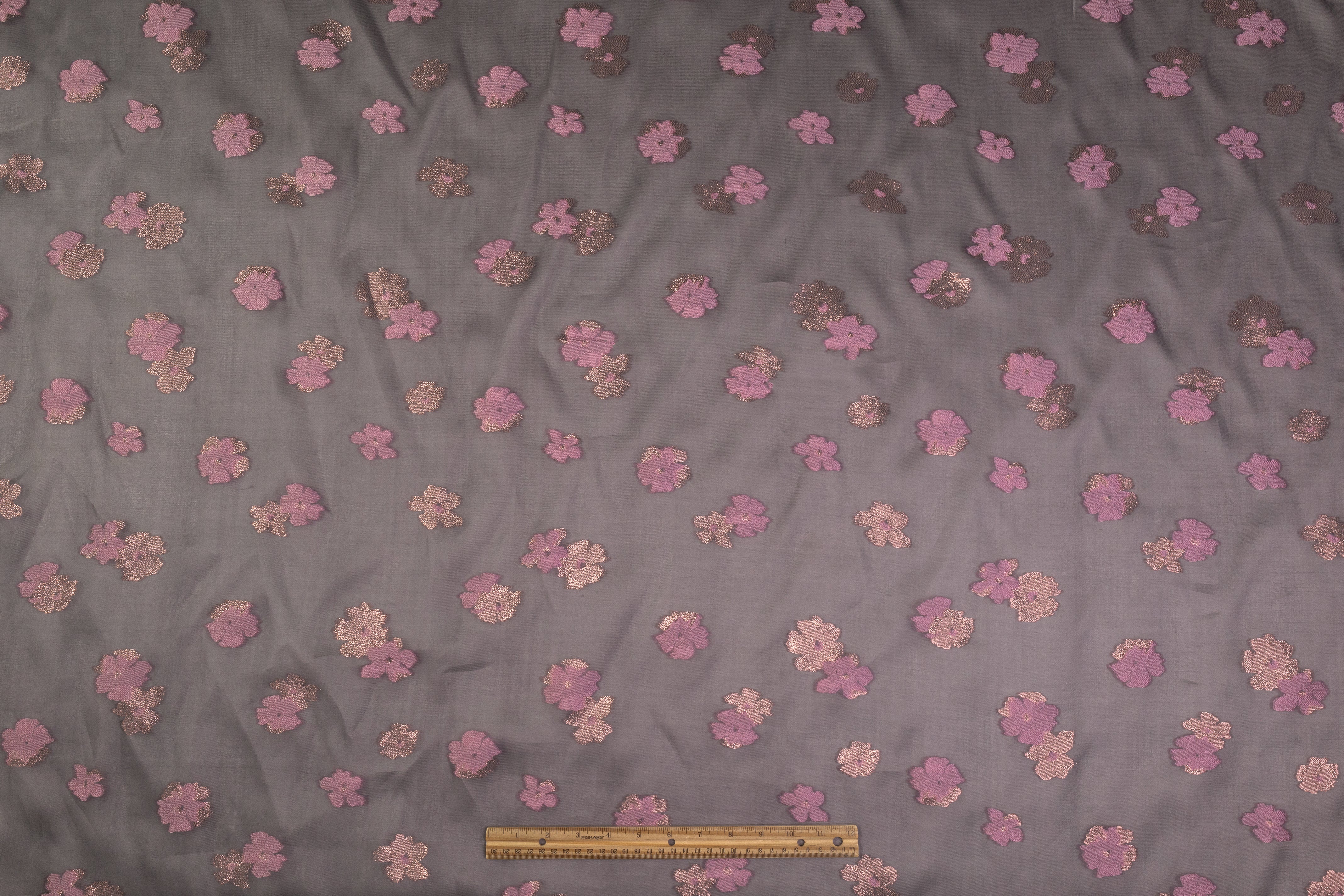 Floral Metallic Silk Gazar Fil Coupé - Gray / Pink