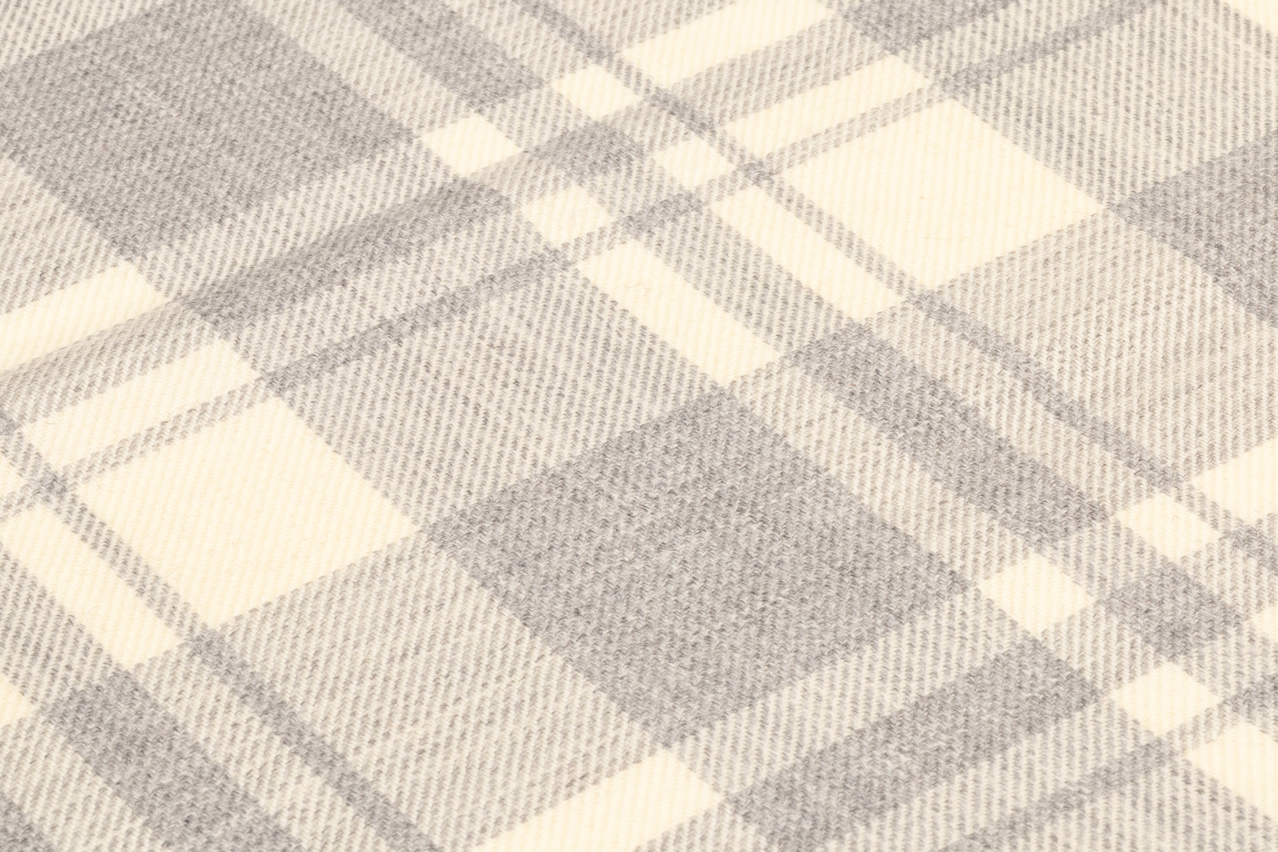 Tartan Italian Wool Suiting - Ivory / Gray
