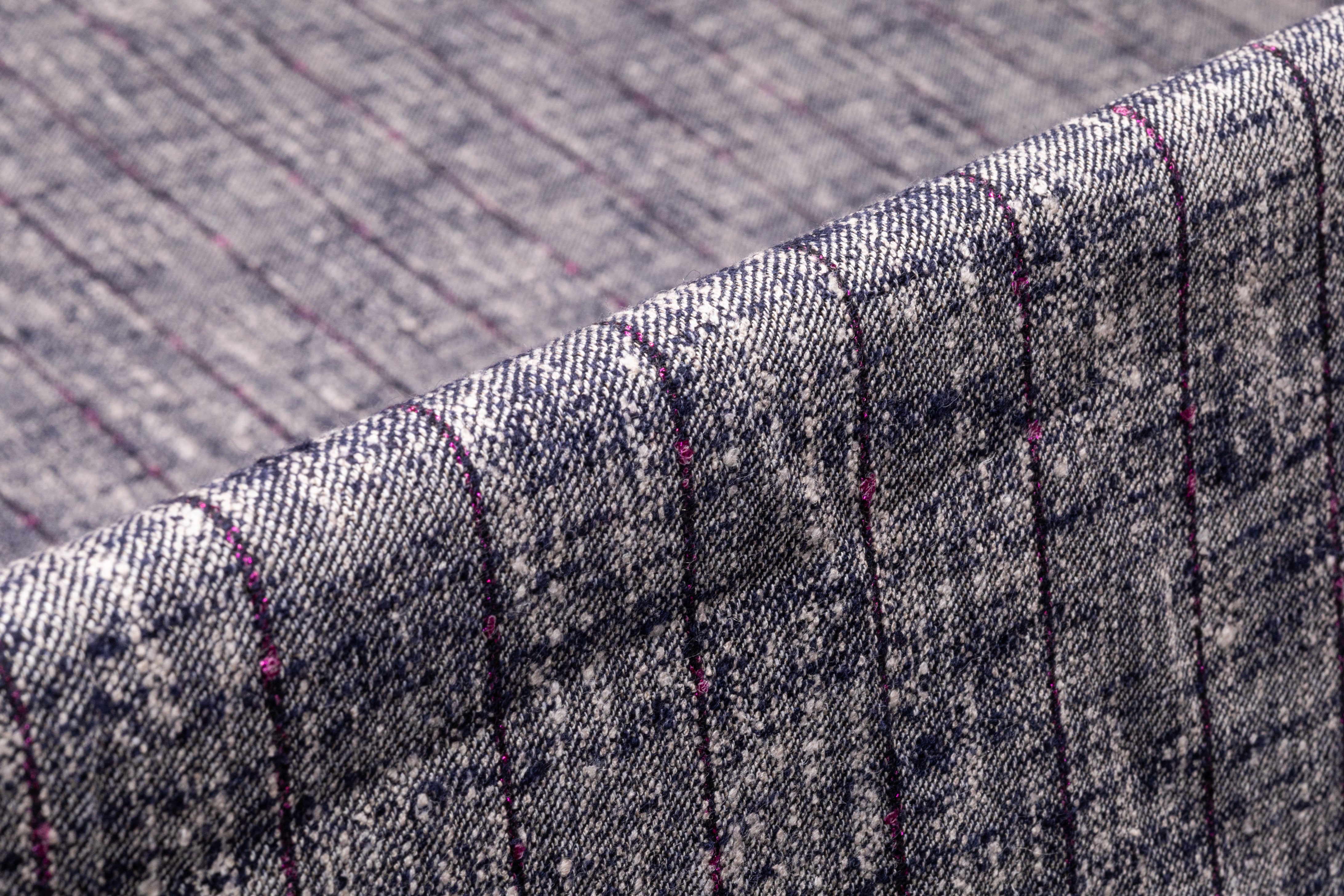 Metallic Striped Italian Wool Cotton Linen Tweed Suiting - Navy / Fuchsia