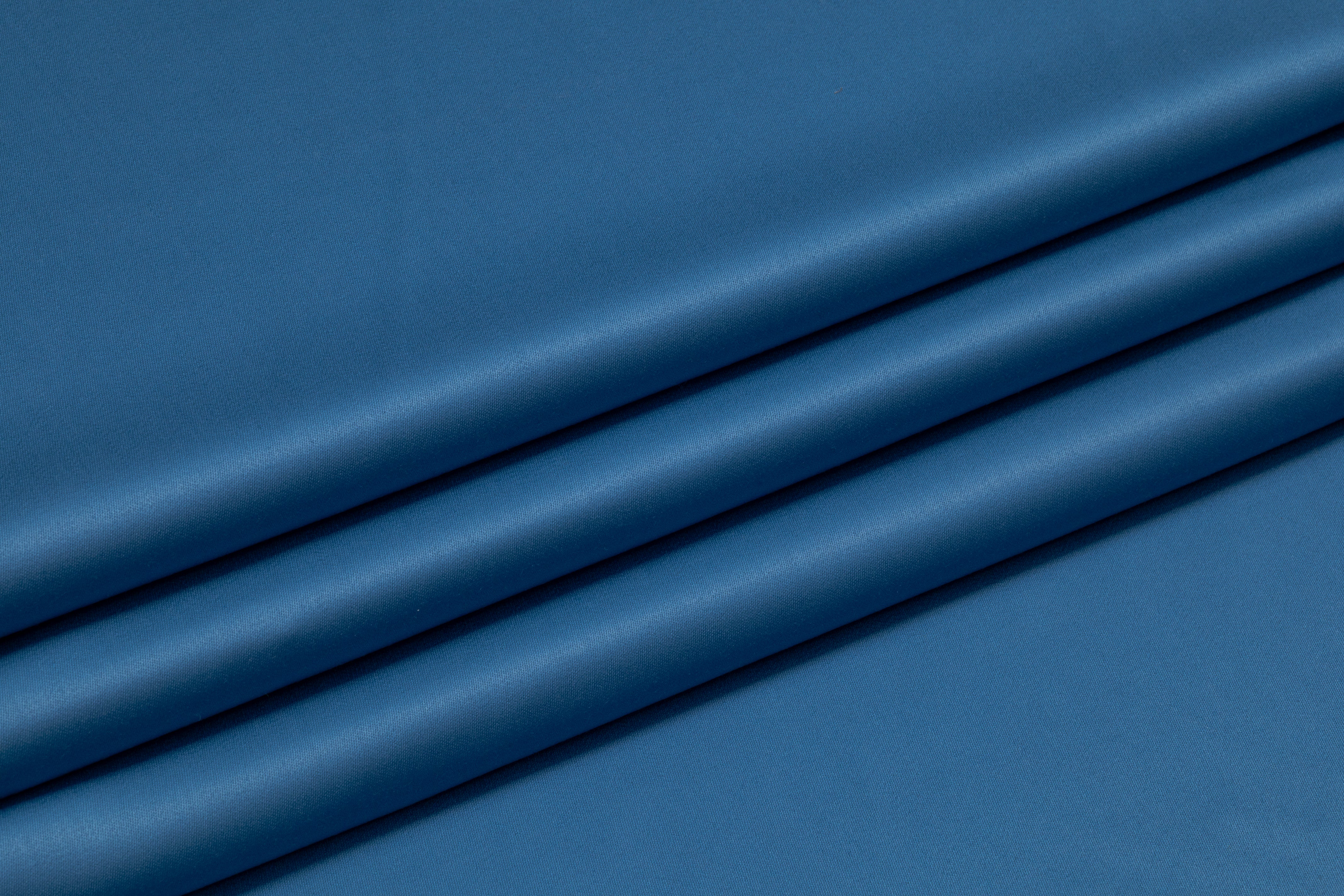 Super 150s Italian Wool Blend Satin Faille Suiting - Cerulean Blue