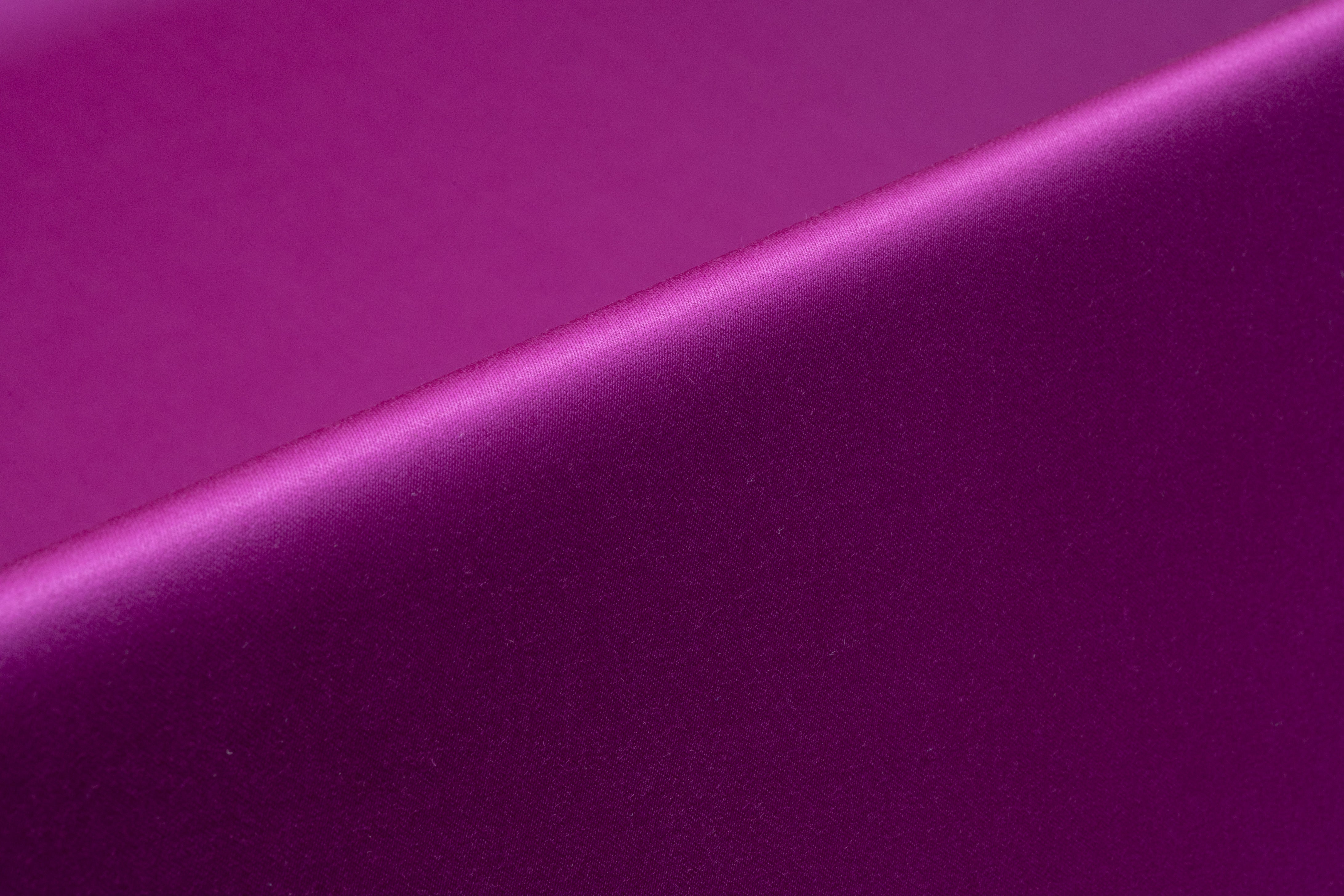 Super 150s Italian Wool Blend Satin Faille Suiting - Dark Fuchsia