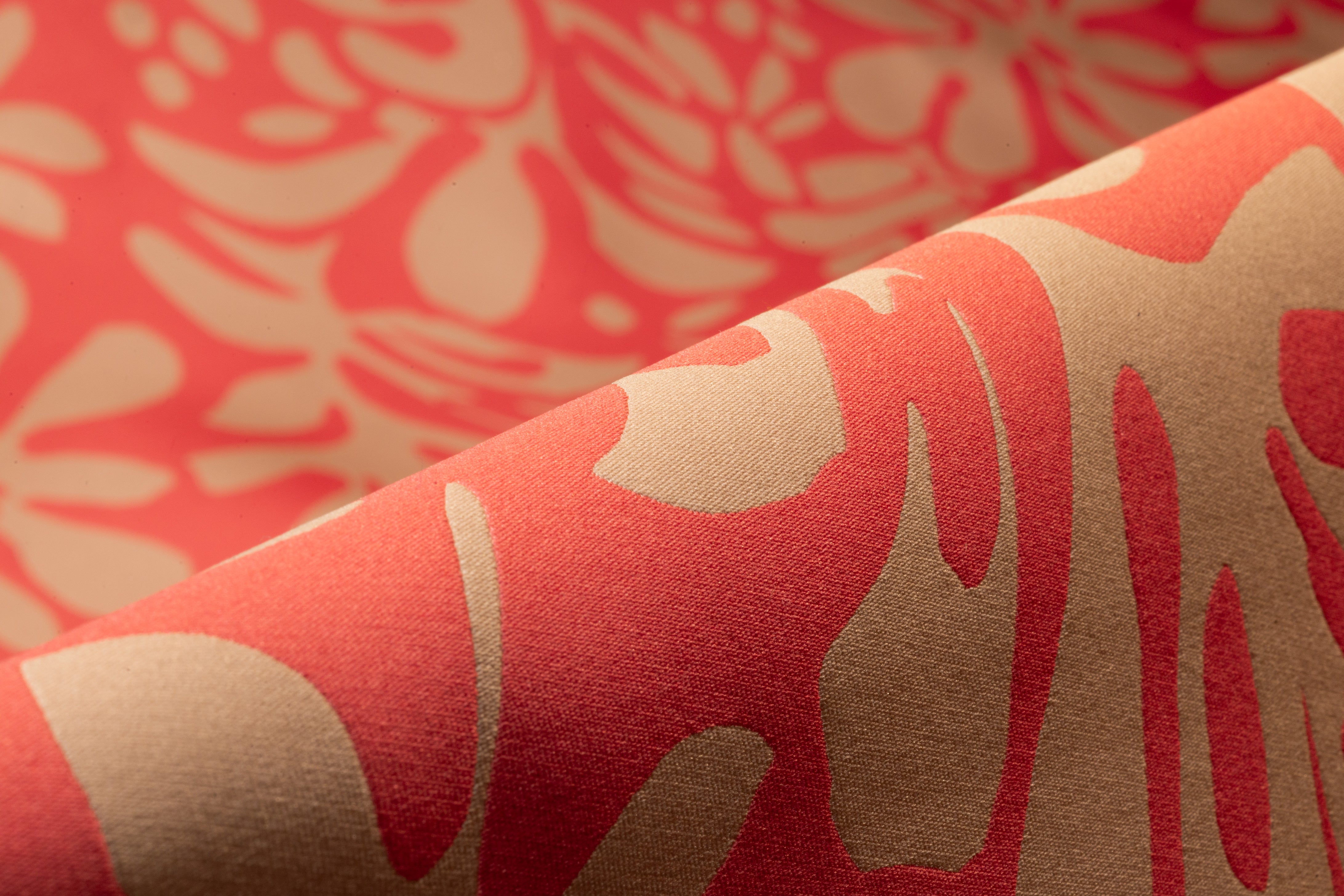 Carnet - Floral Double Faced Italian Silk Blend Brocade - Coral Pink / Beige