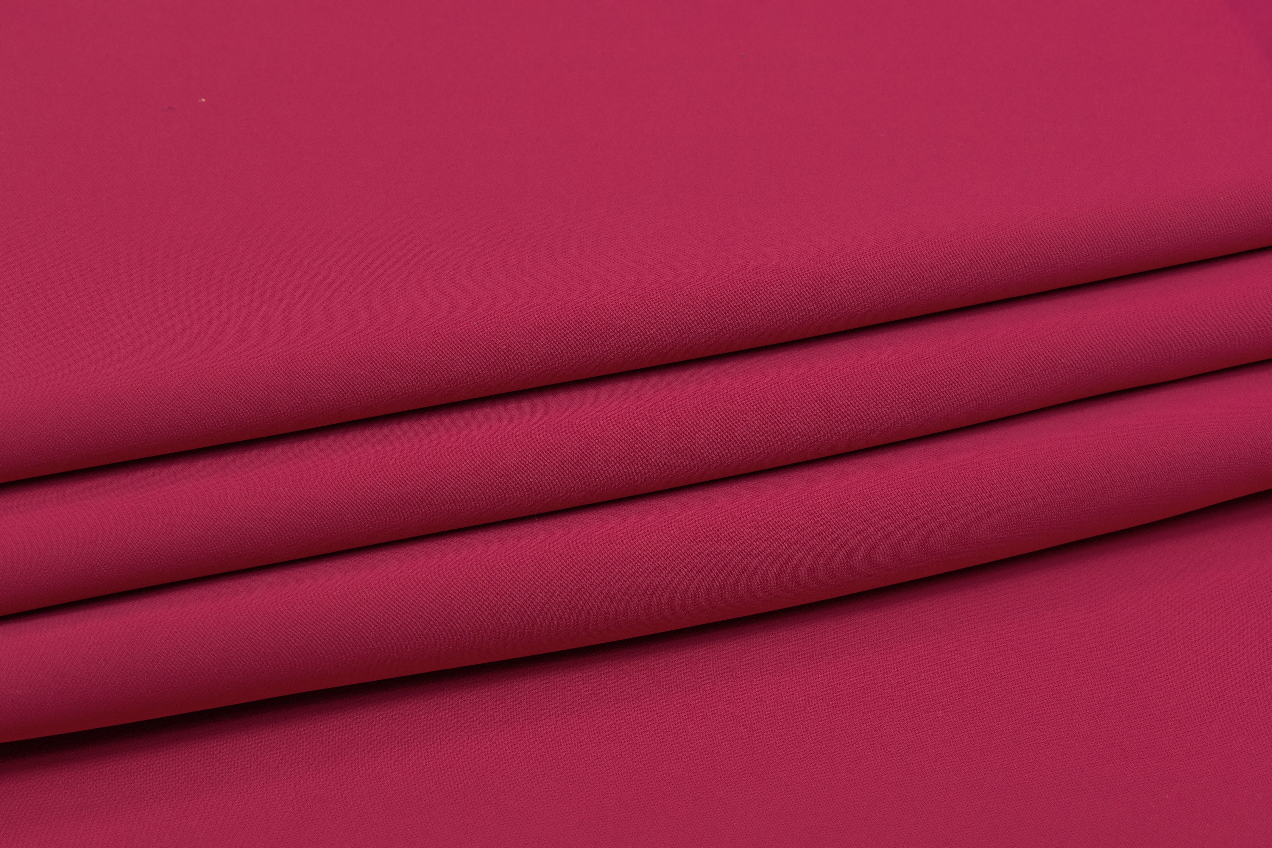 Luxe Italian Crepe - Magenta