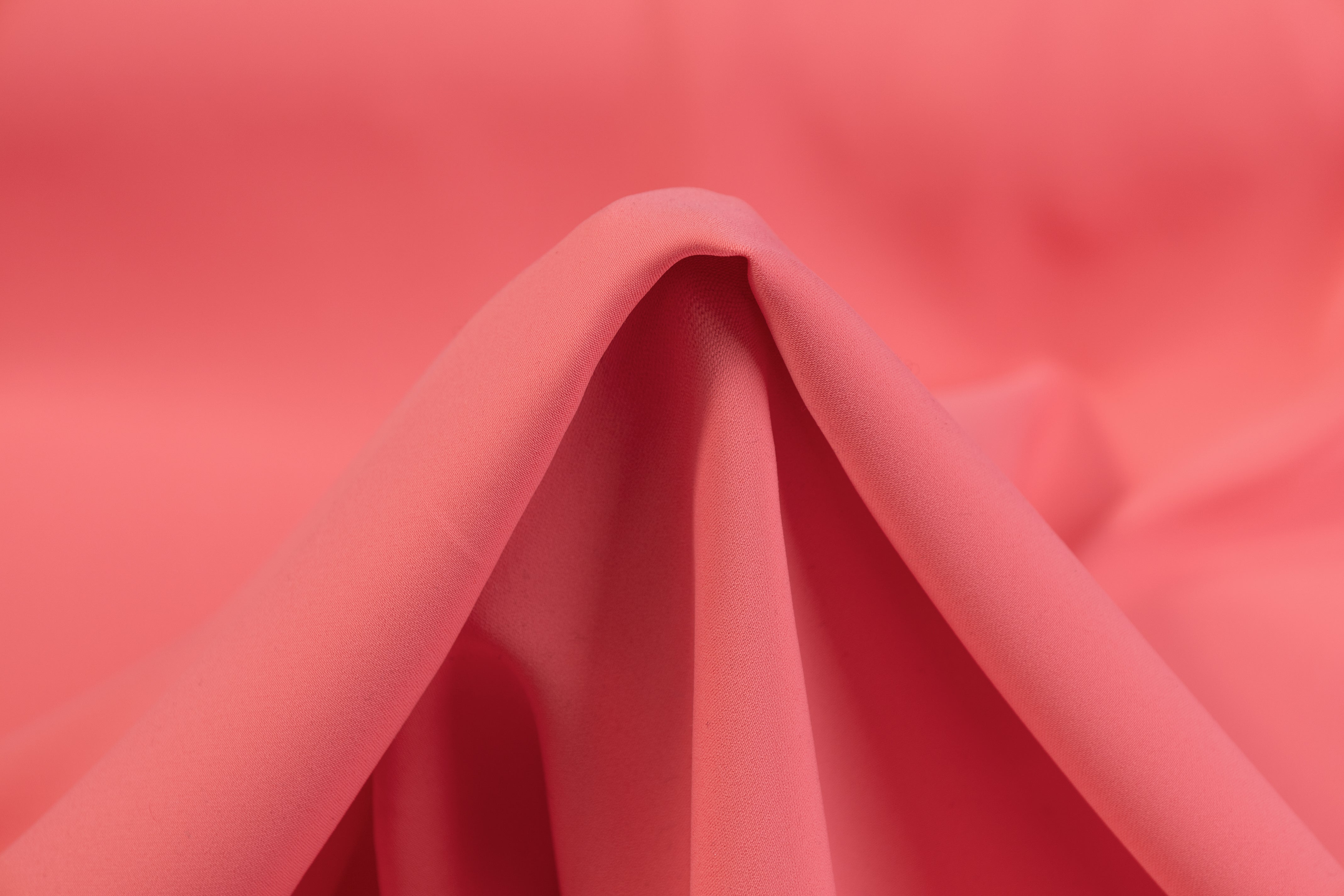 Luxe Italian Crepe - Salmon Pink