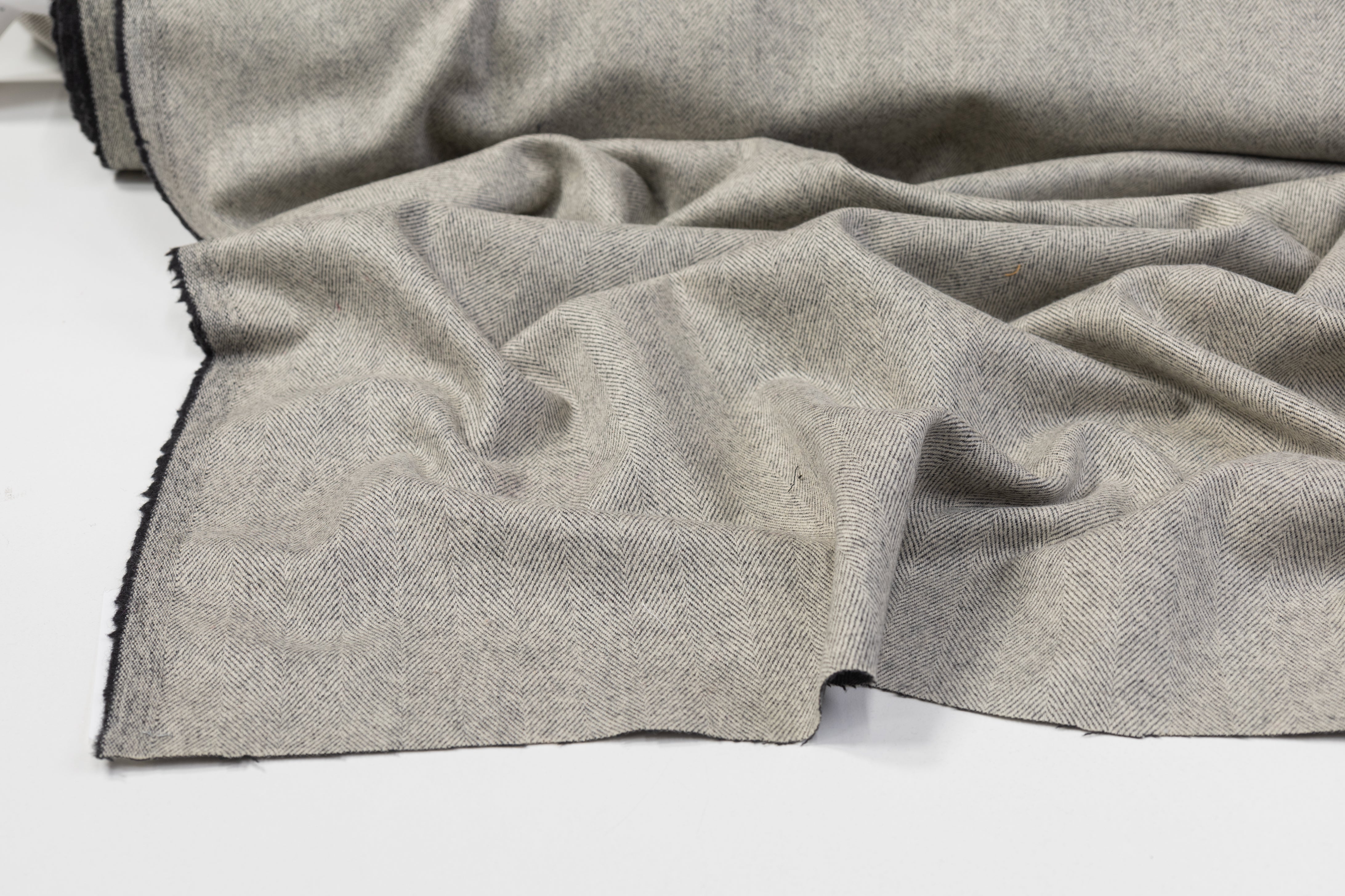 Double-Faced Herringbone Wool - Gray