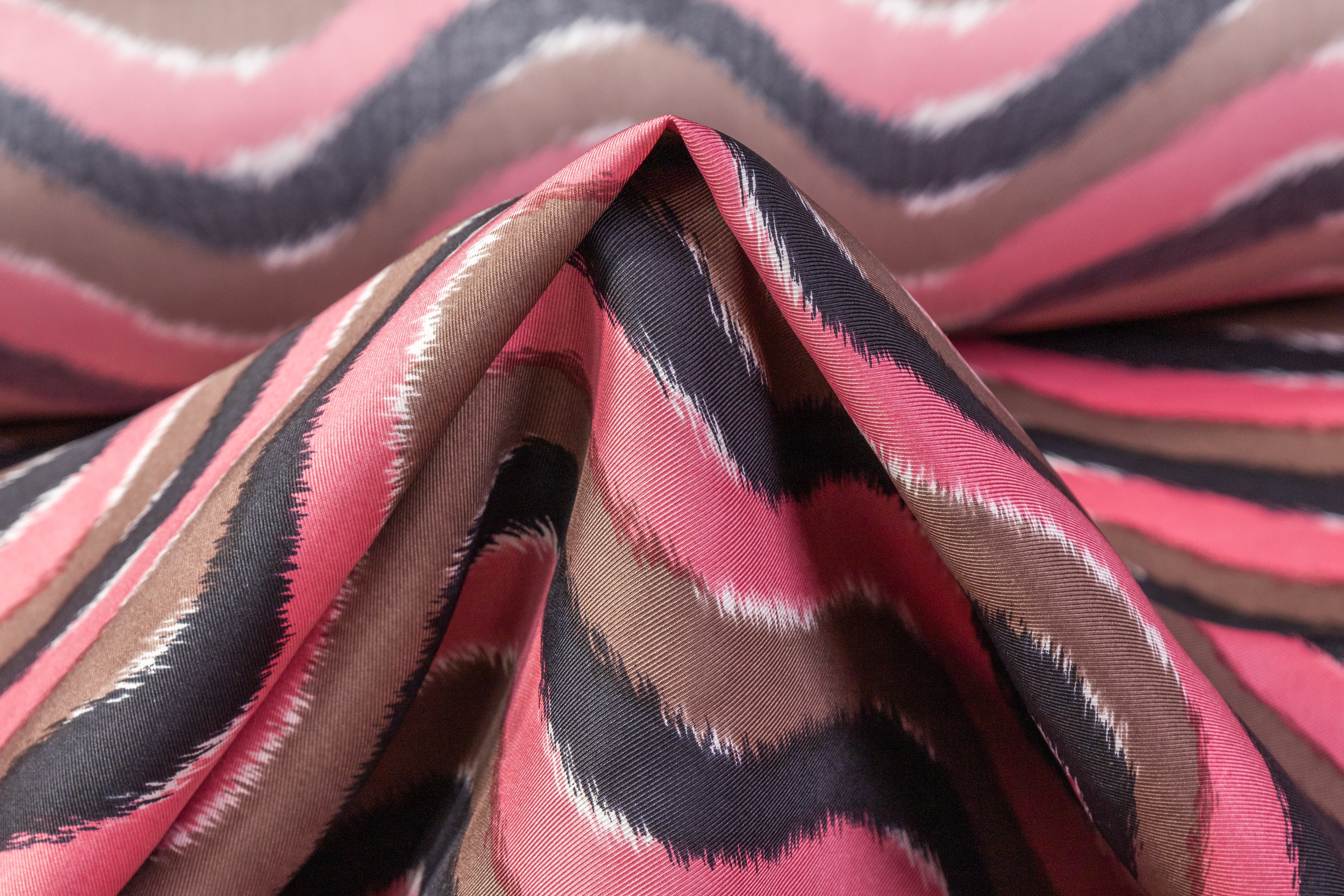 Wavy Stripe Silk Twill - Pink / Taupe / Black