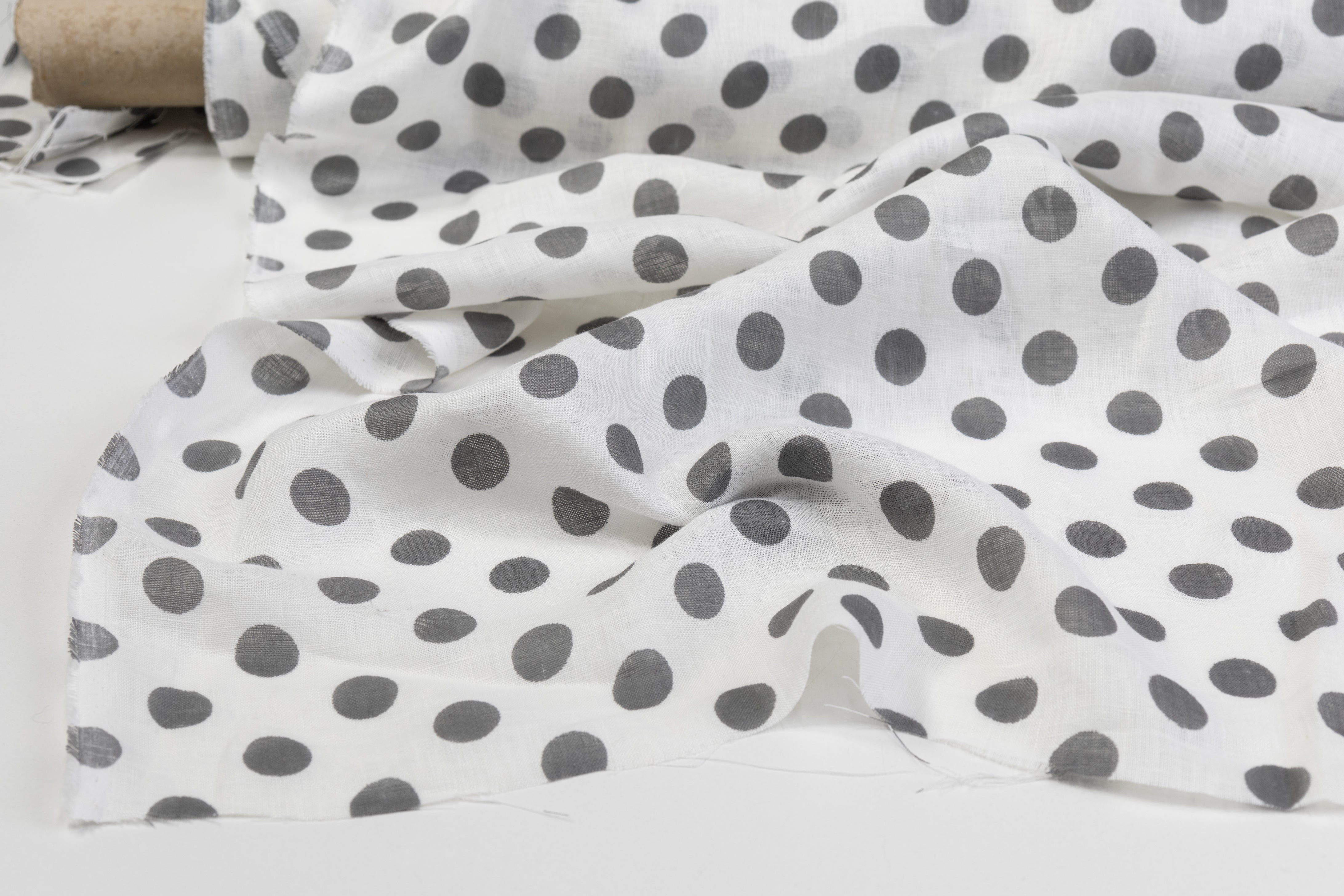 Dotted Italian Linen - Gray / White