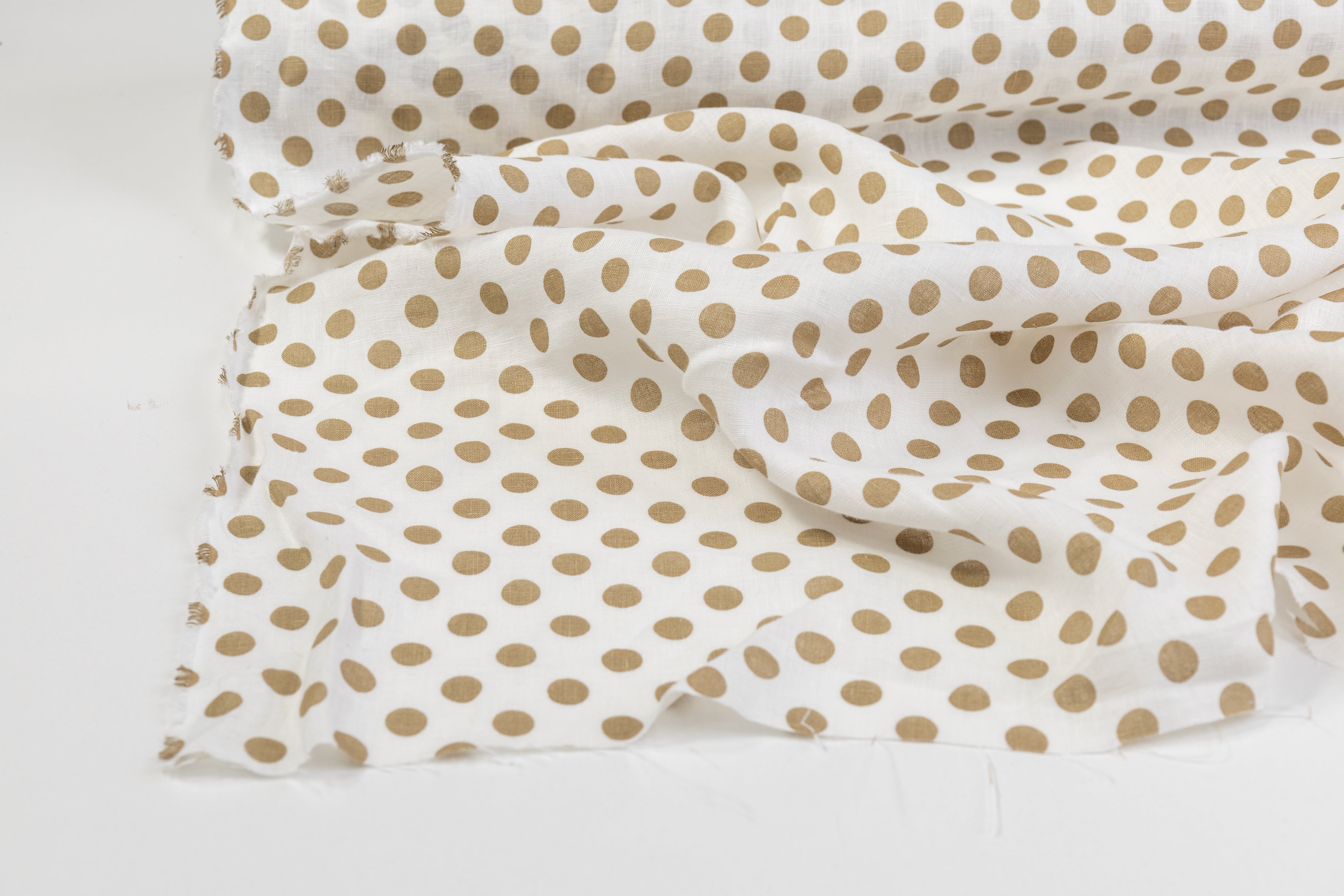 Polka Dot Printed Italian Linen - White / Brown