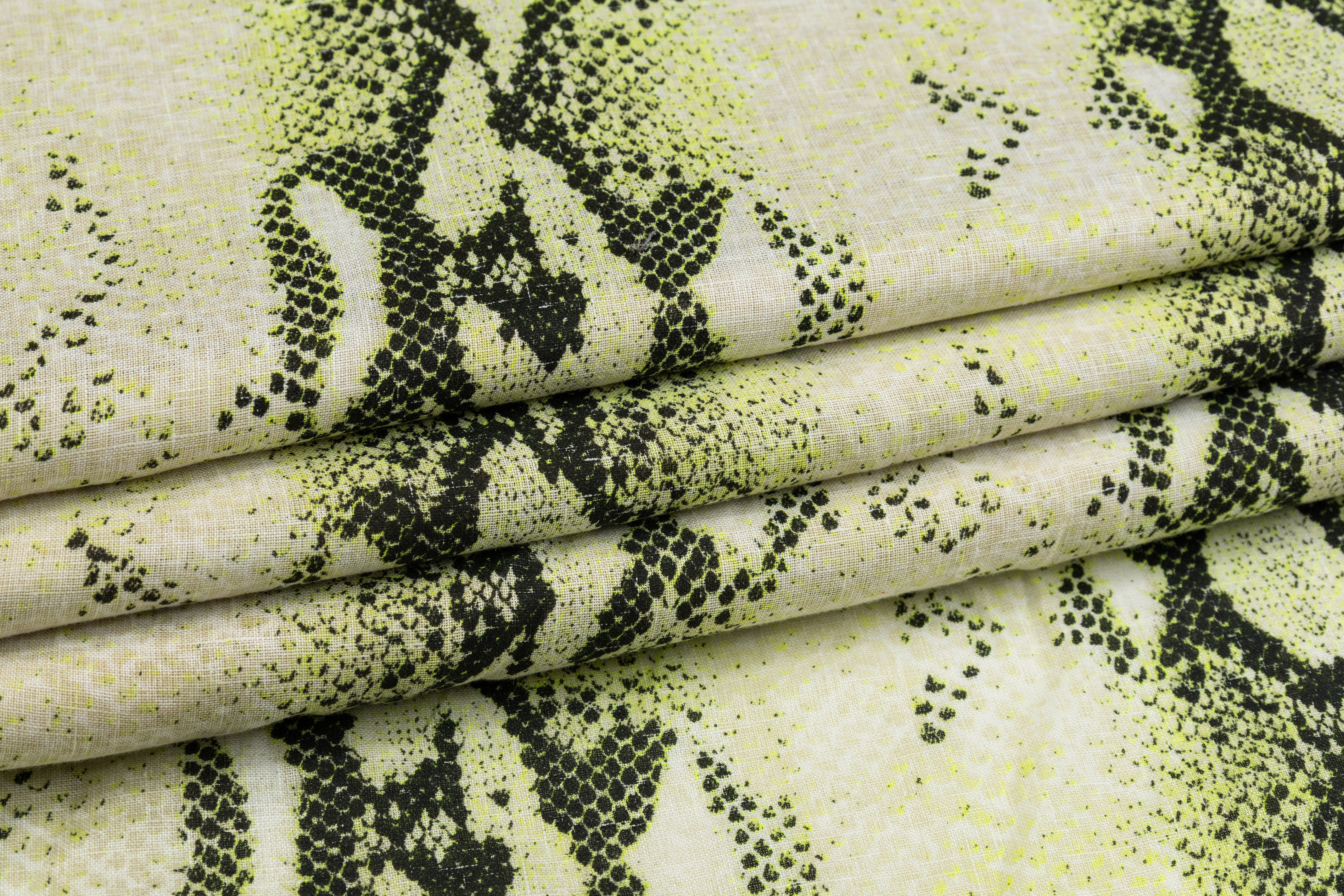 Snake Print Italian Linen - Green