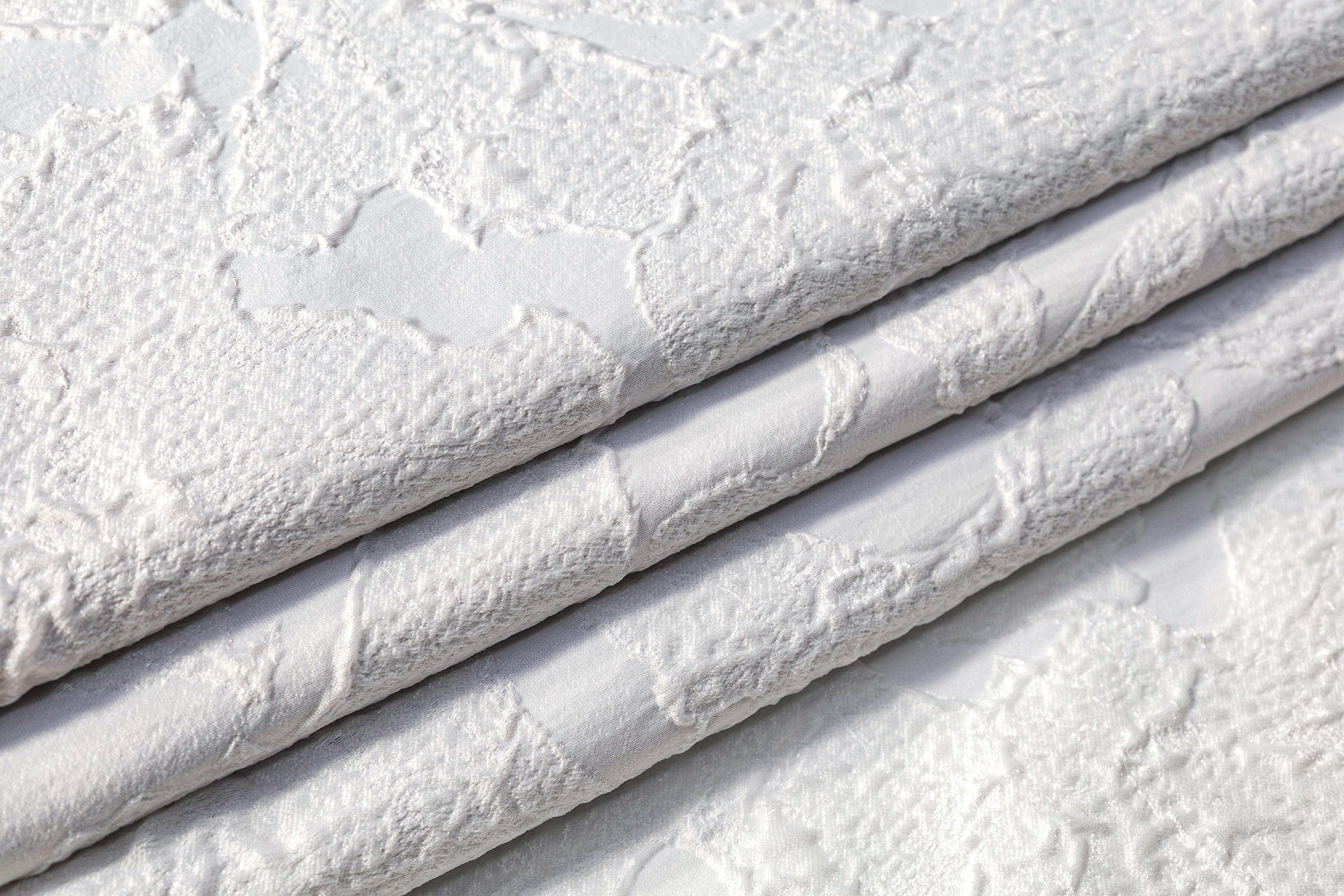 Abstract Cloqué Brocade - White