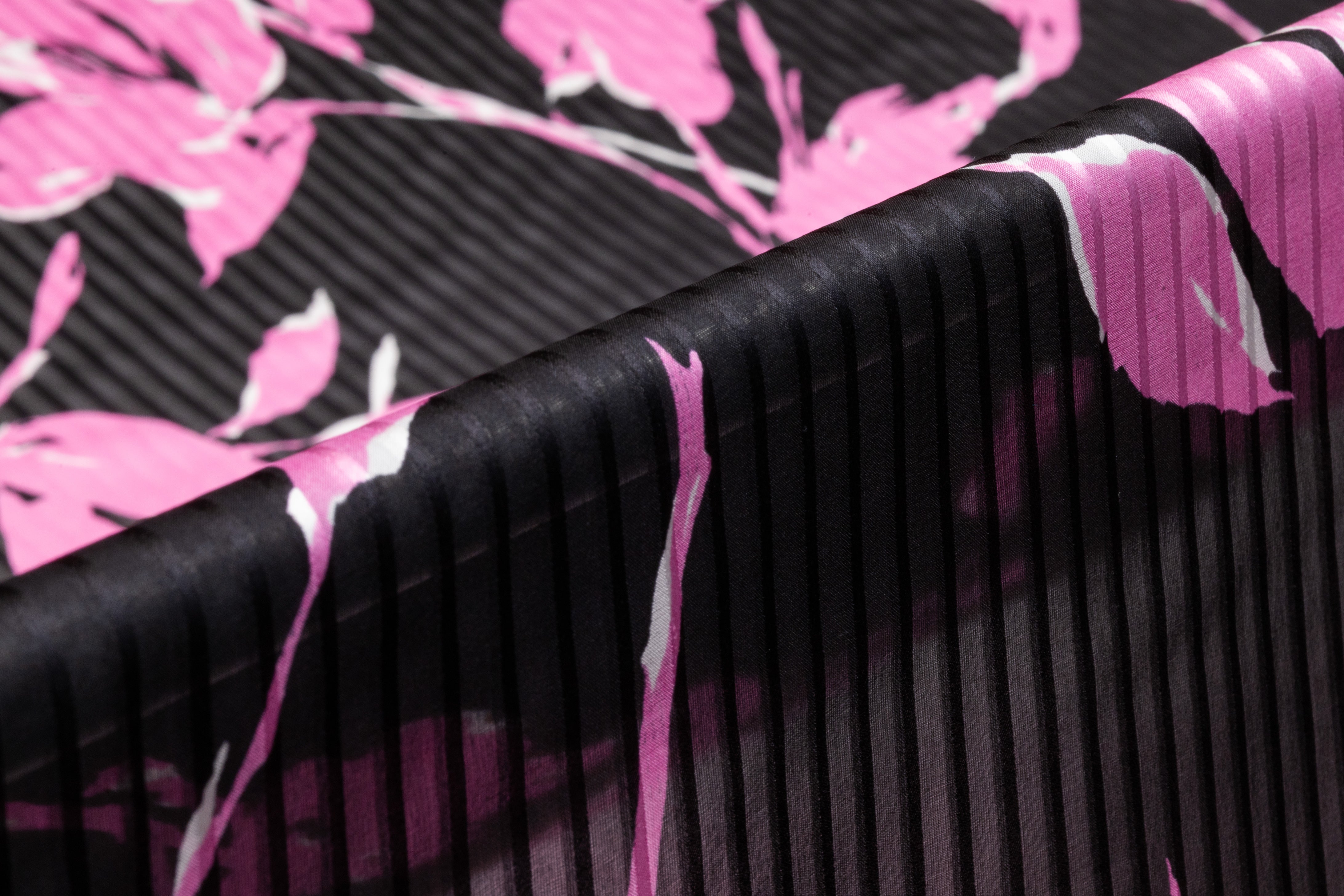 Emanuel Ungaro - Floral Silk Chiffon Burnout - Black / Pink