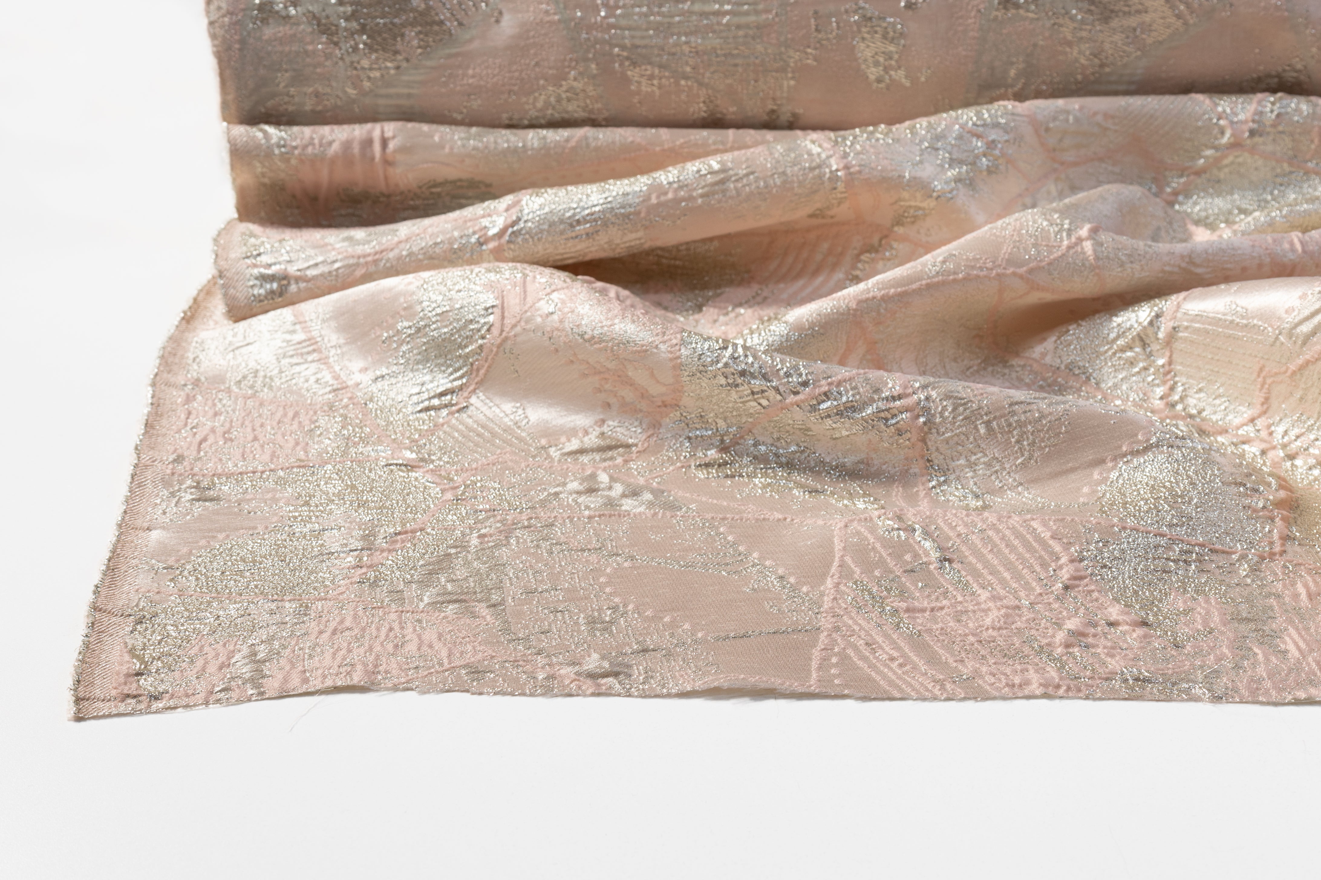 Abstract Metallic Cloqué Brocade - Pink / Platinum