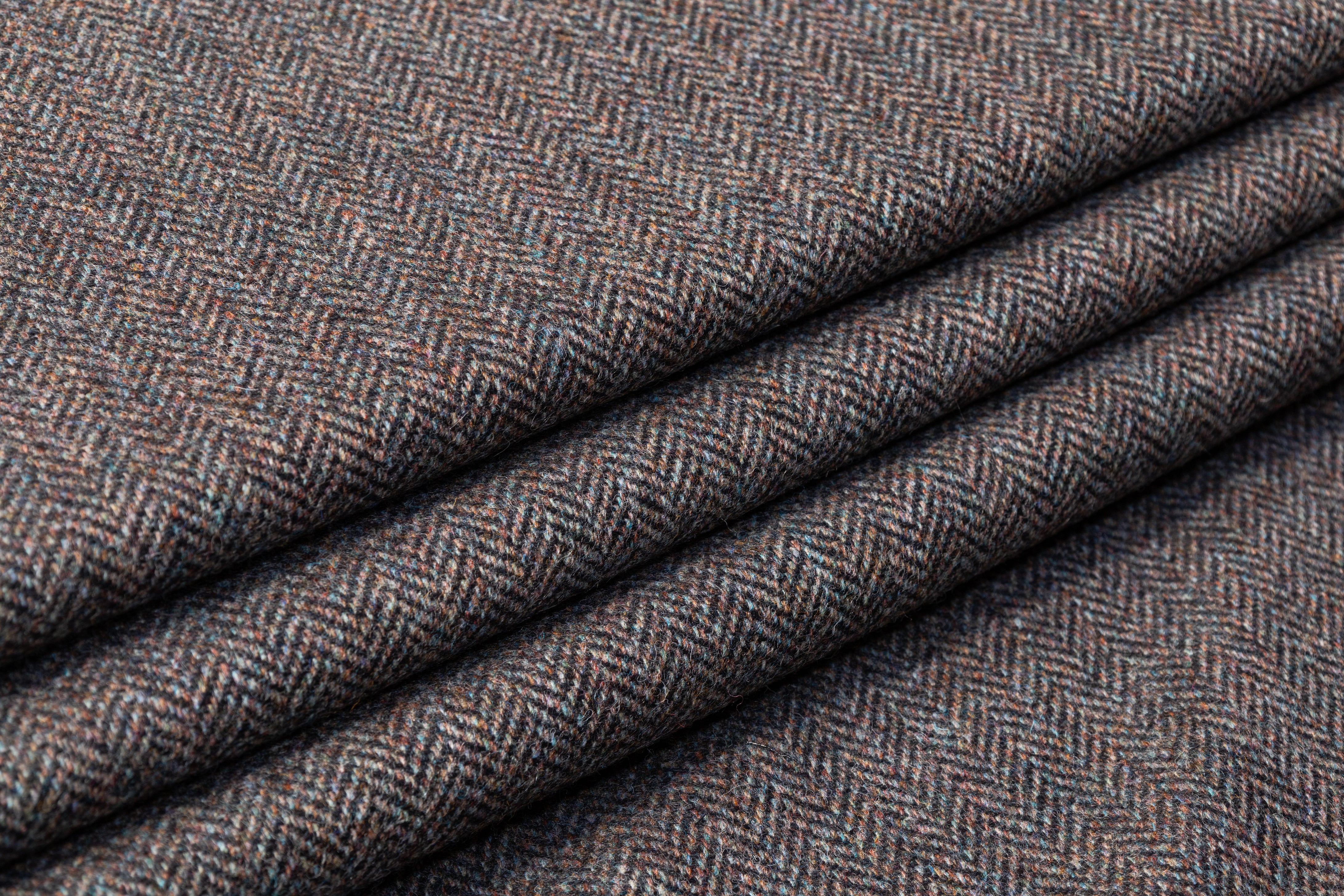 Herringbone Italian Wool Tweed - Charcoal