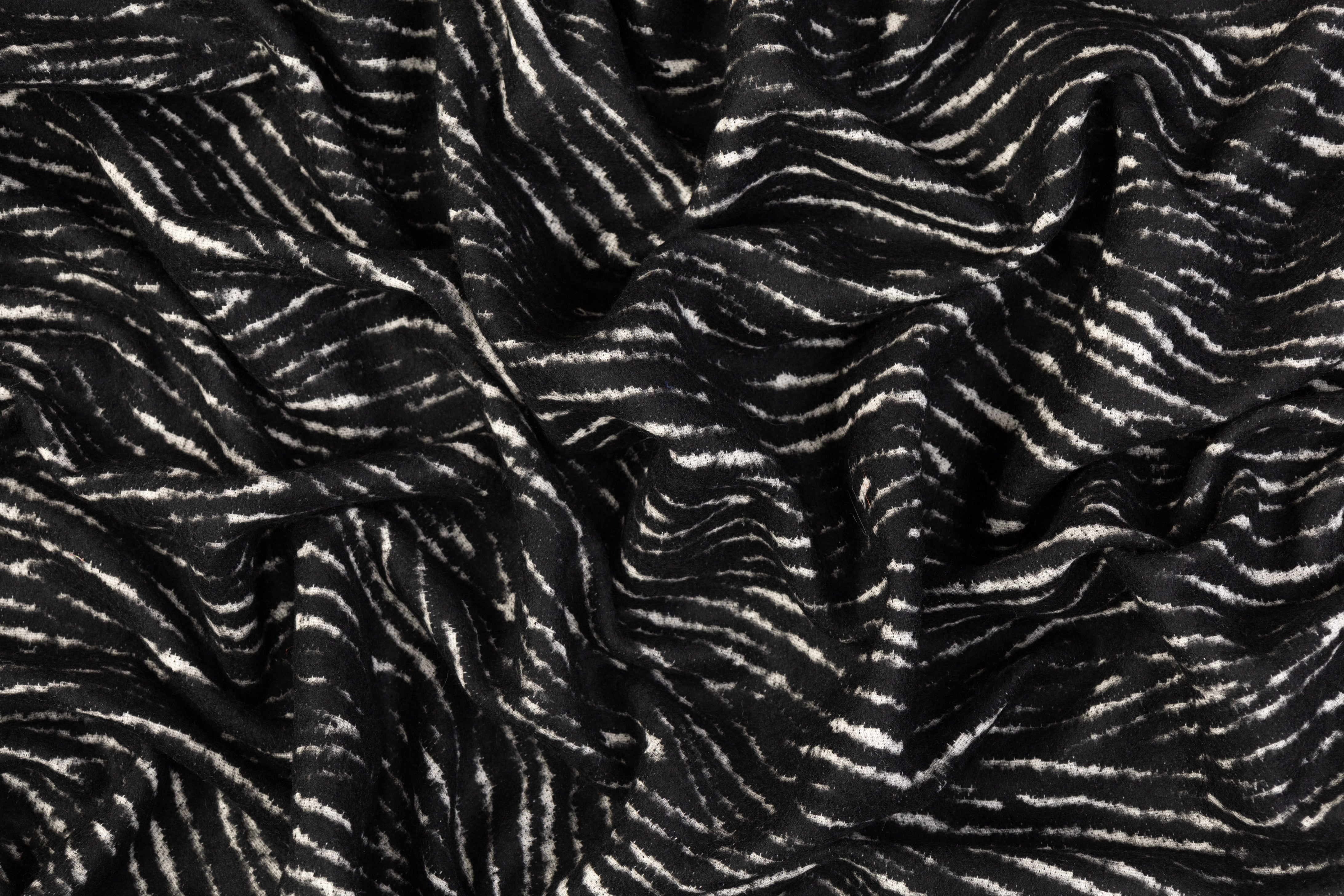 Italian Wool Brocade - Black / White