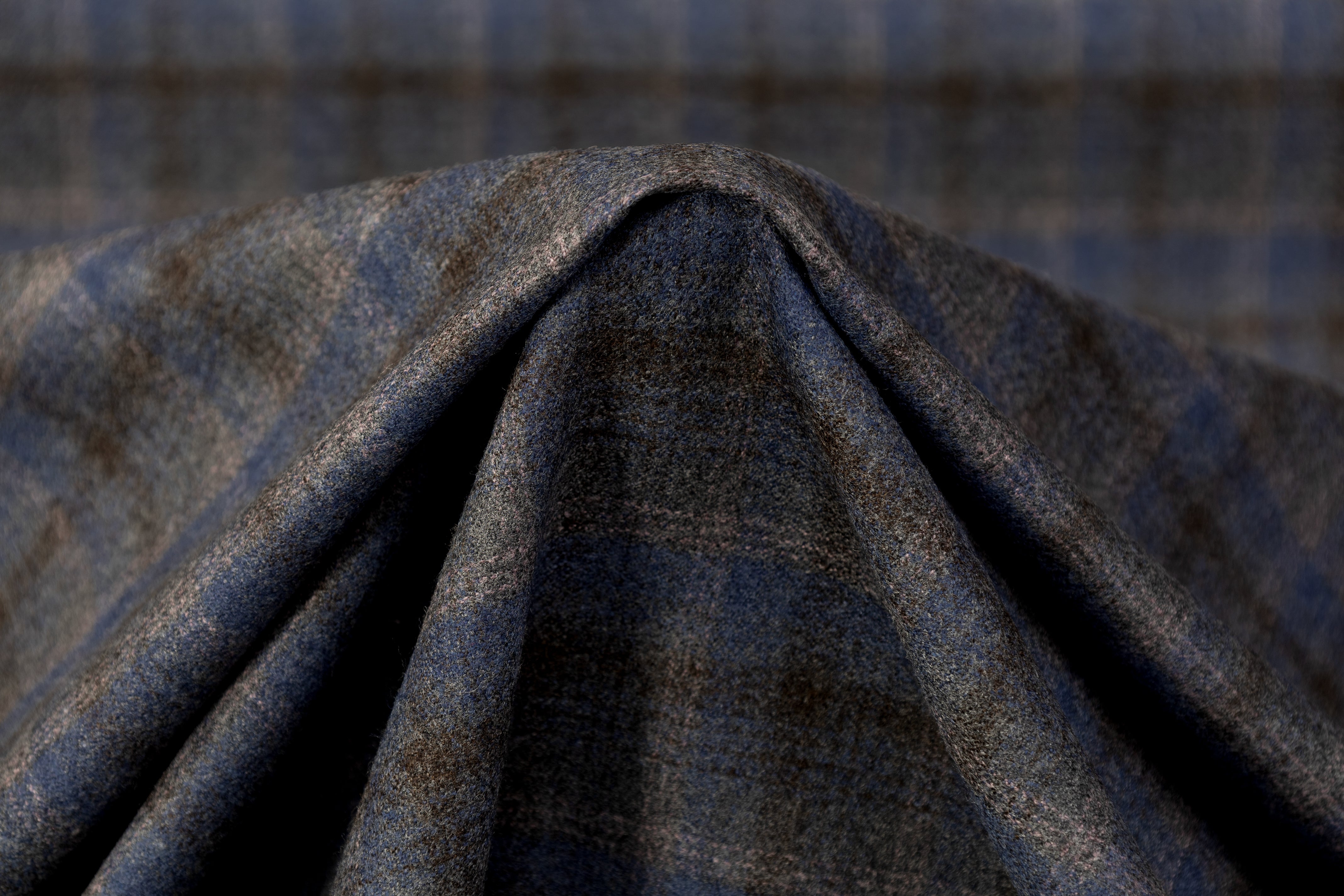 Checked Italian Flannel Wool Suiting - Blue / Gray