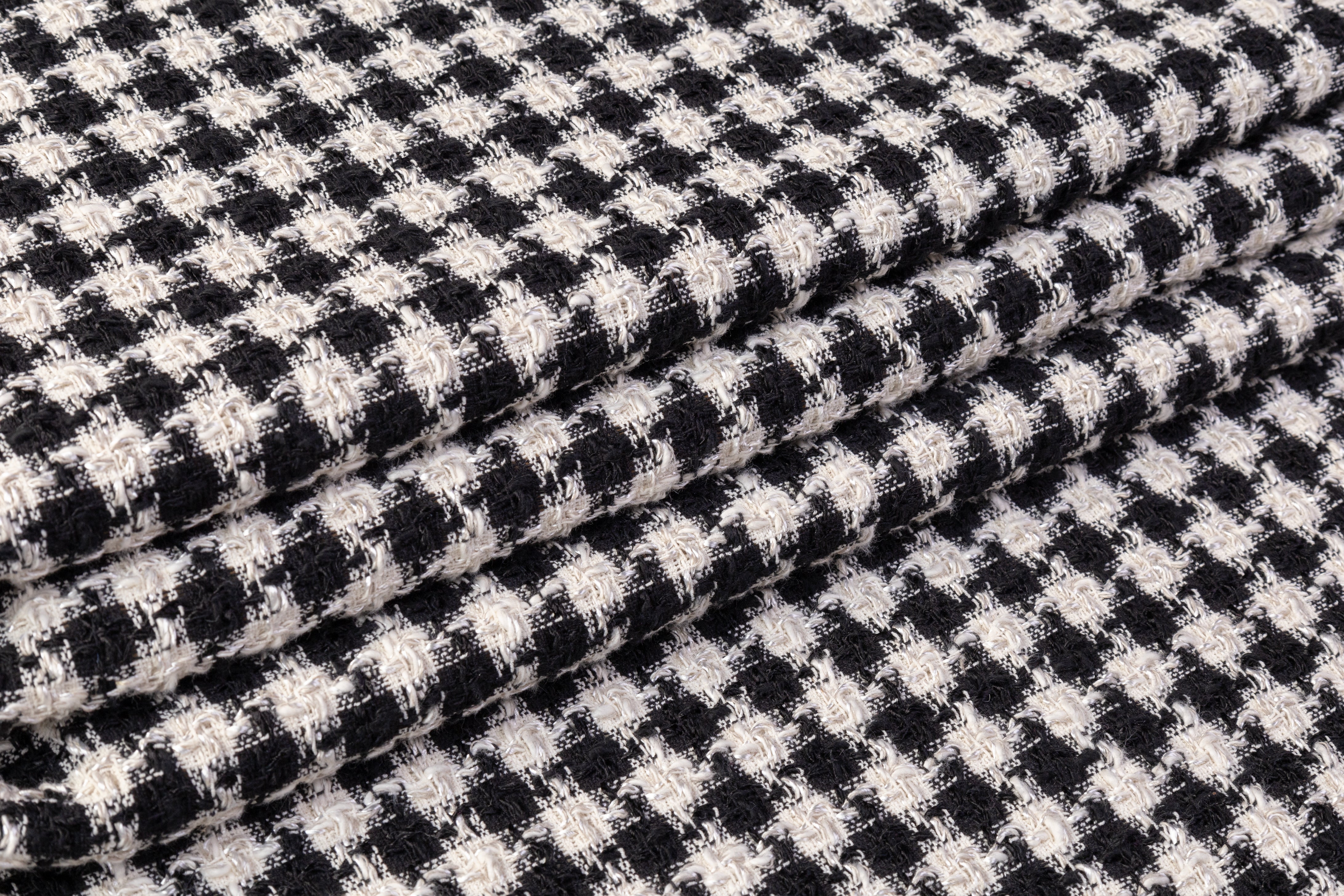 Houndstooth Italian Cotton Blend Tweed - Black / Off White