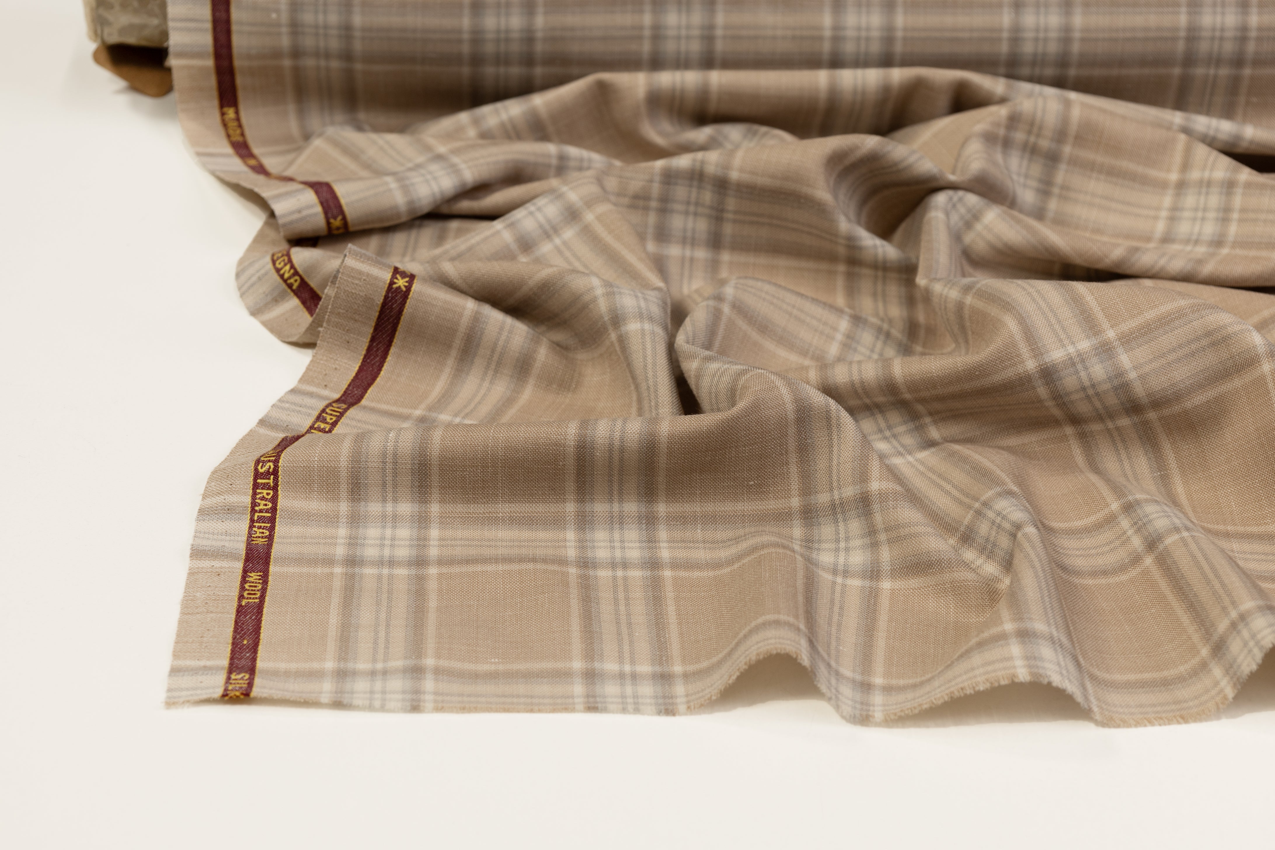 Ermenegildo Zegna - Superfine Australian Wool Silk and Linen Suiting - Tan