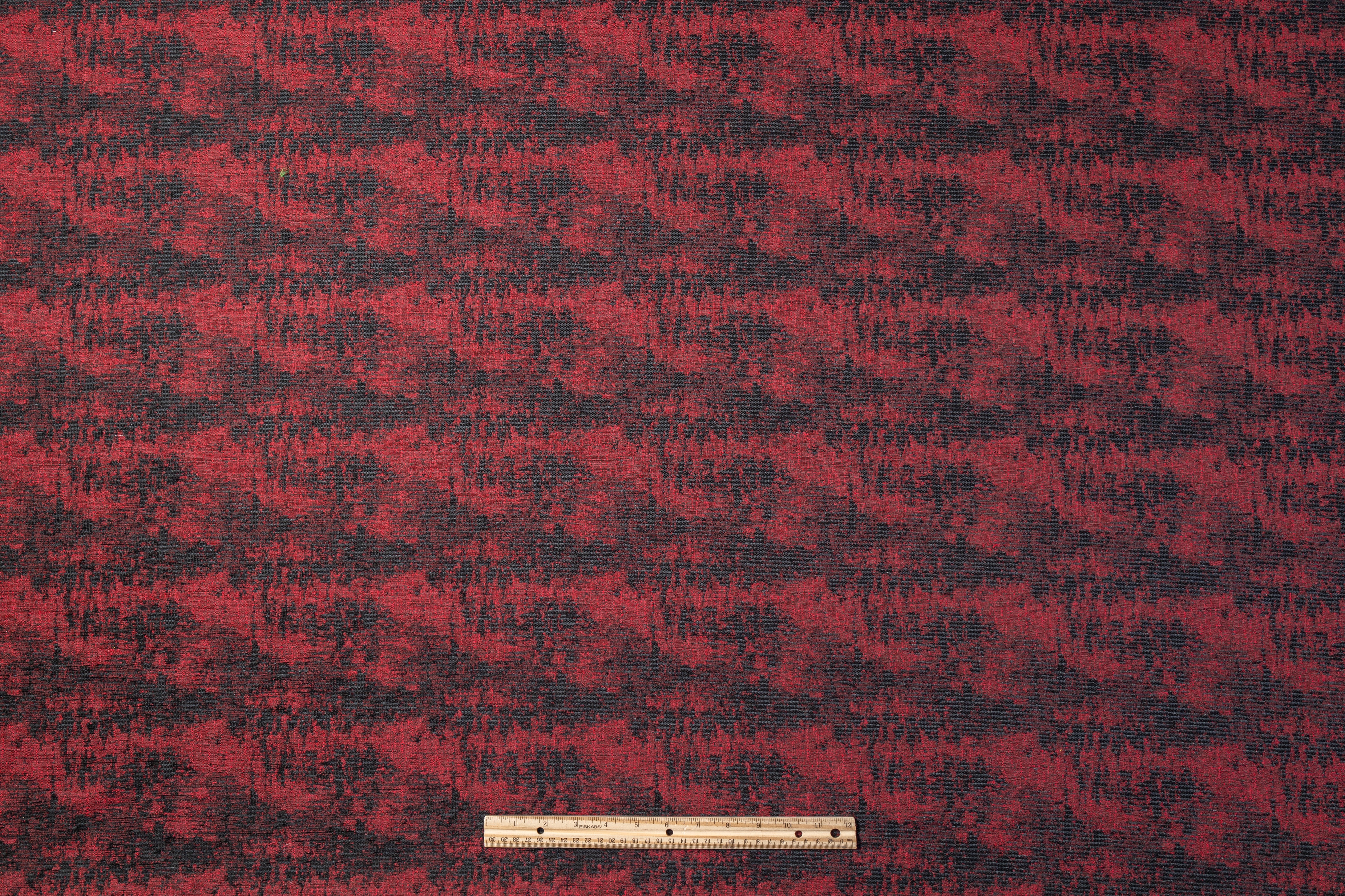 Abstract Brocade - Maroon / Black