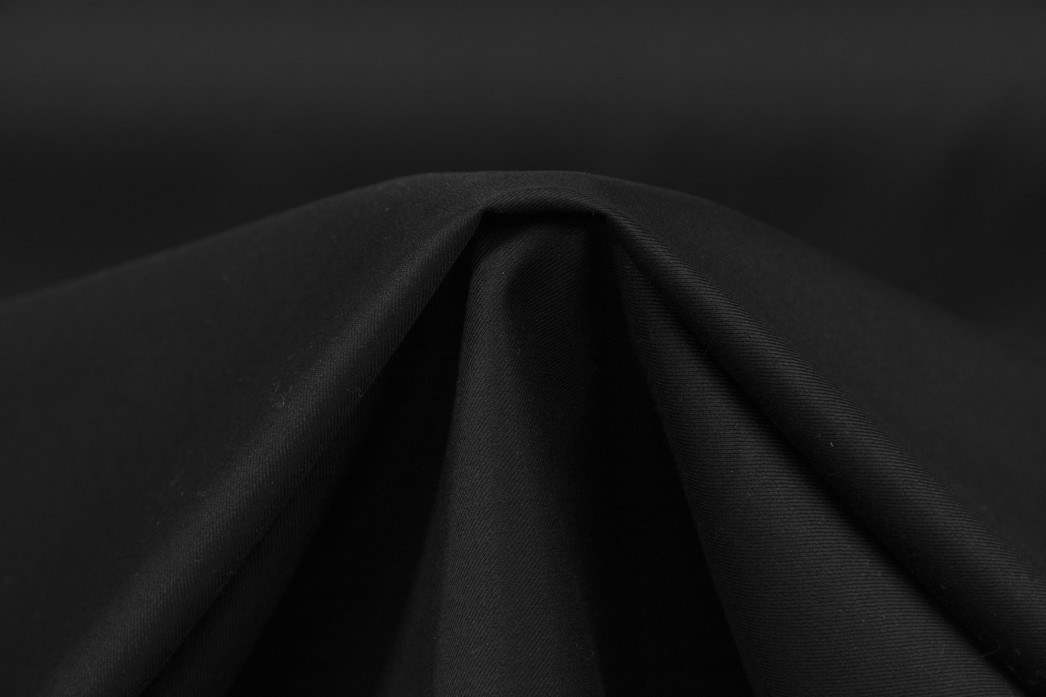 Ultra Fine Italian Wool Cashmere Suiting - Black