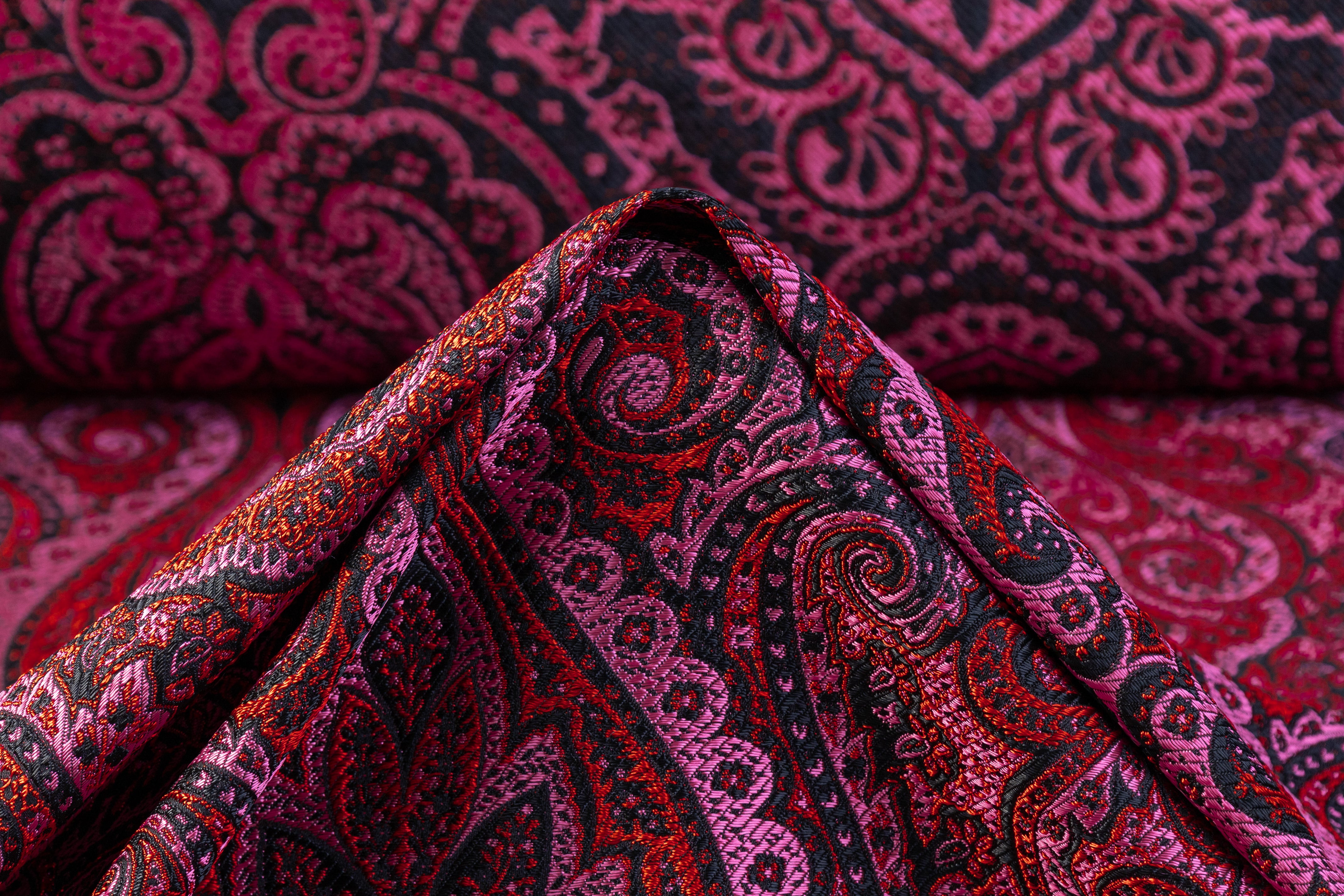 Damask Italian Brocade - Red / Pink / Black
