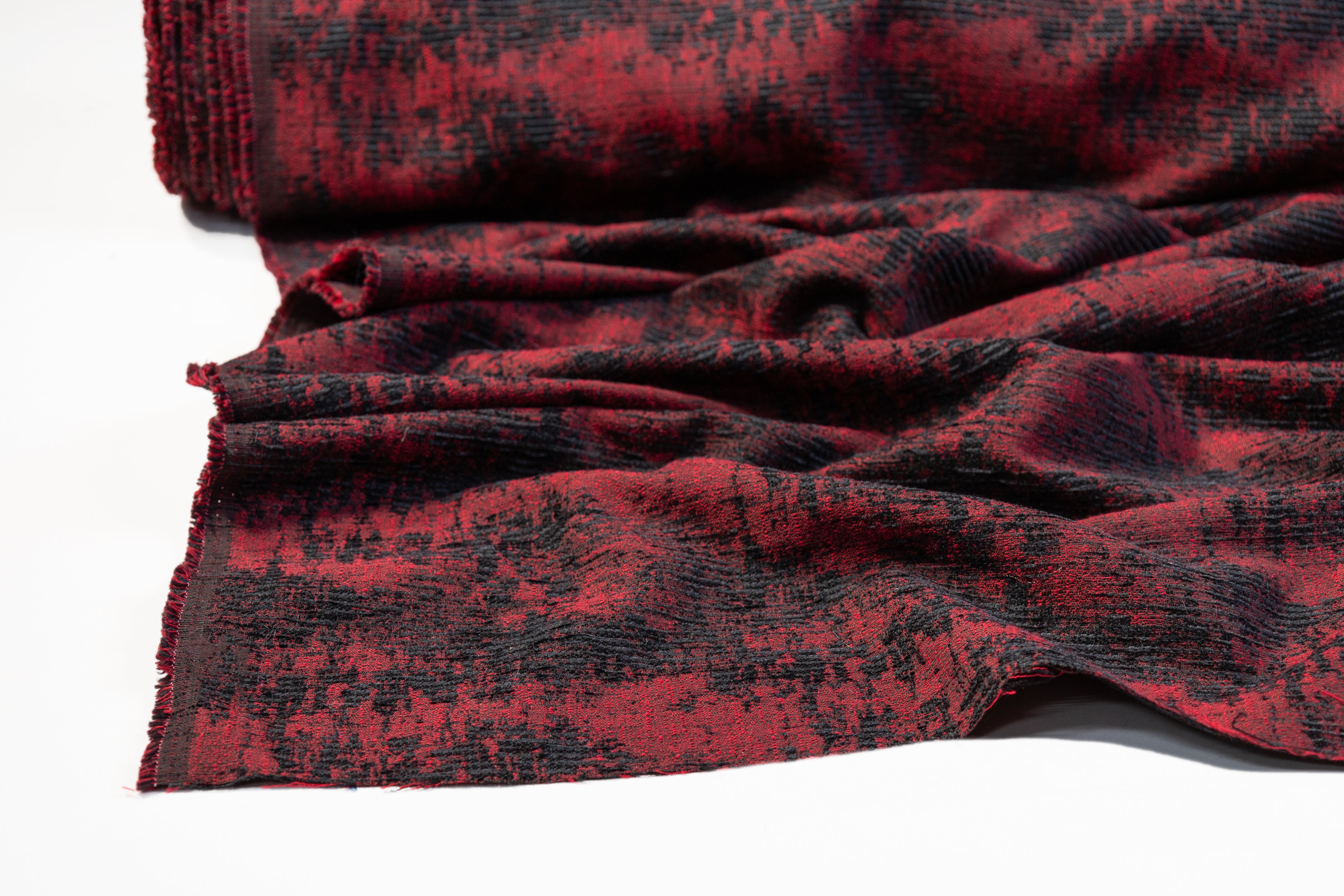 Abstract Brocade - Maroon / Black