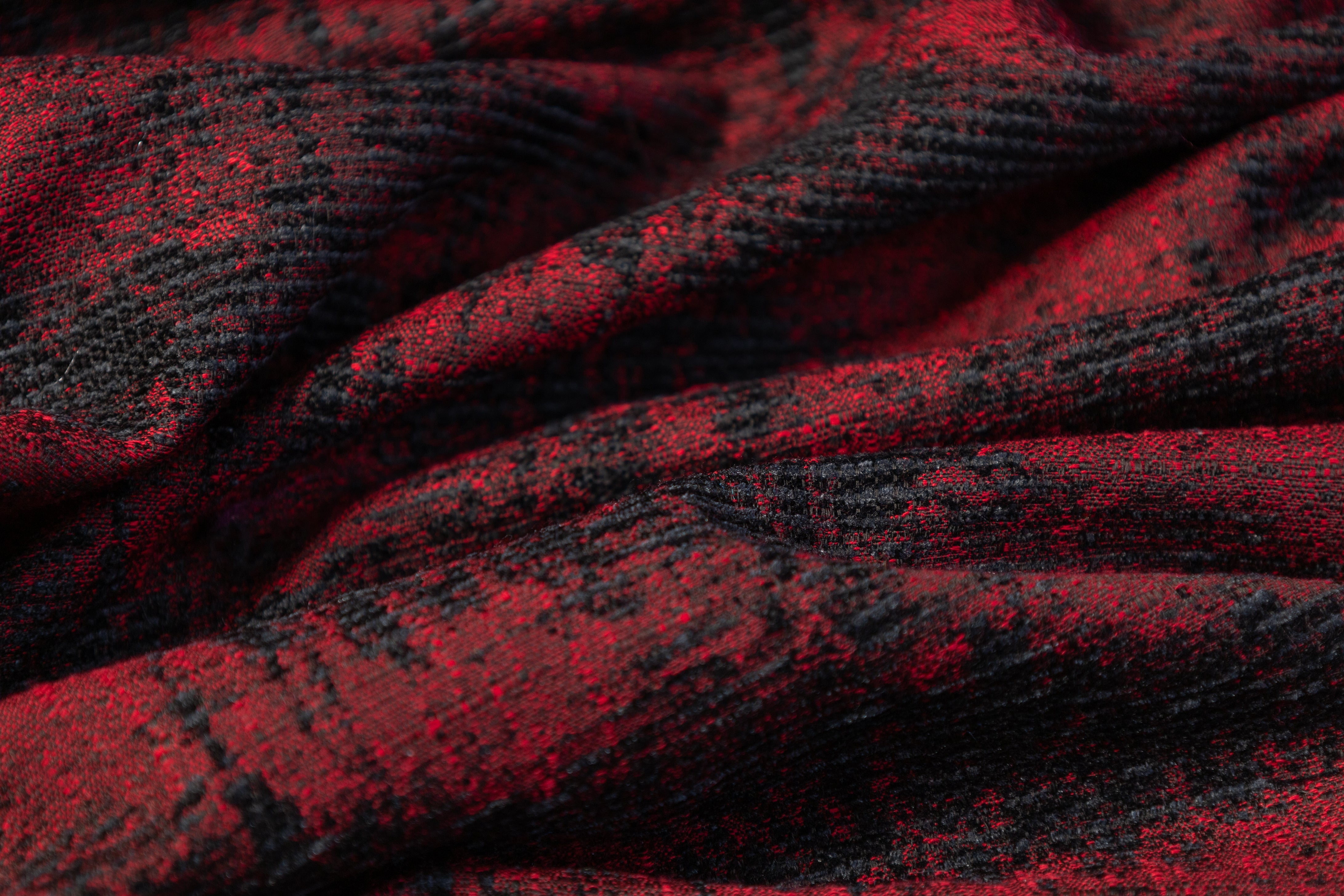 Abstract Brocade - Maroon / Black