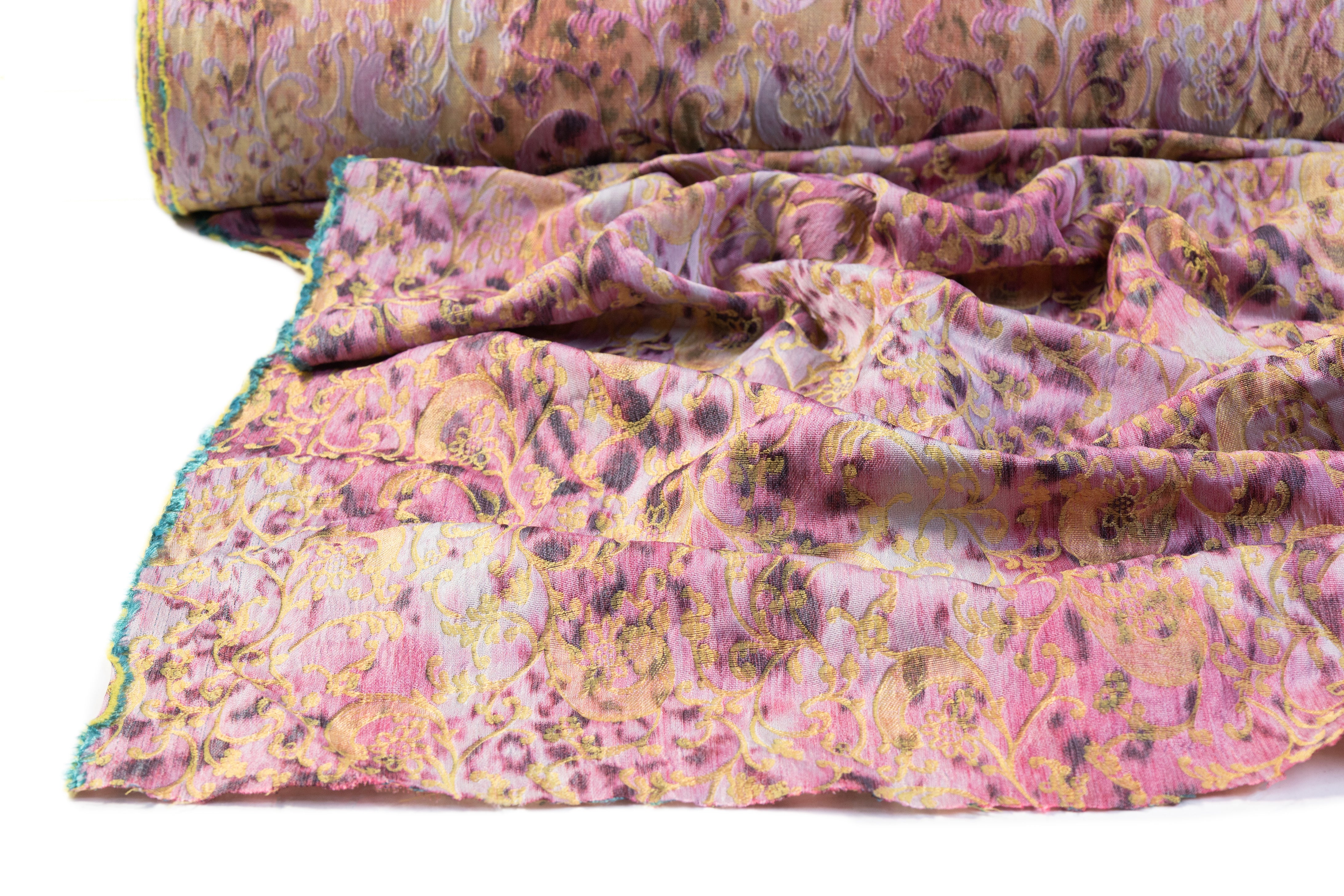 Crinkled Baroque Italian Chiné Brocade - Lavender / Mauve / Gold