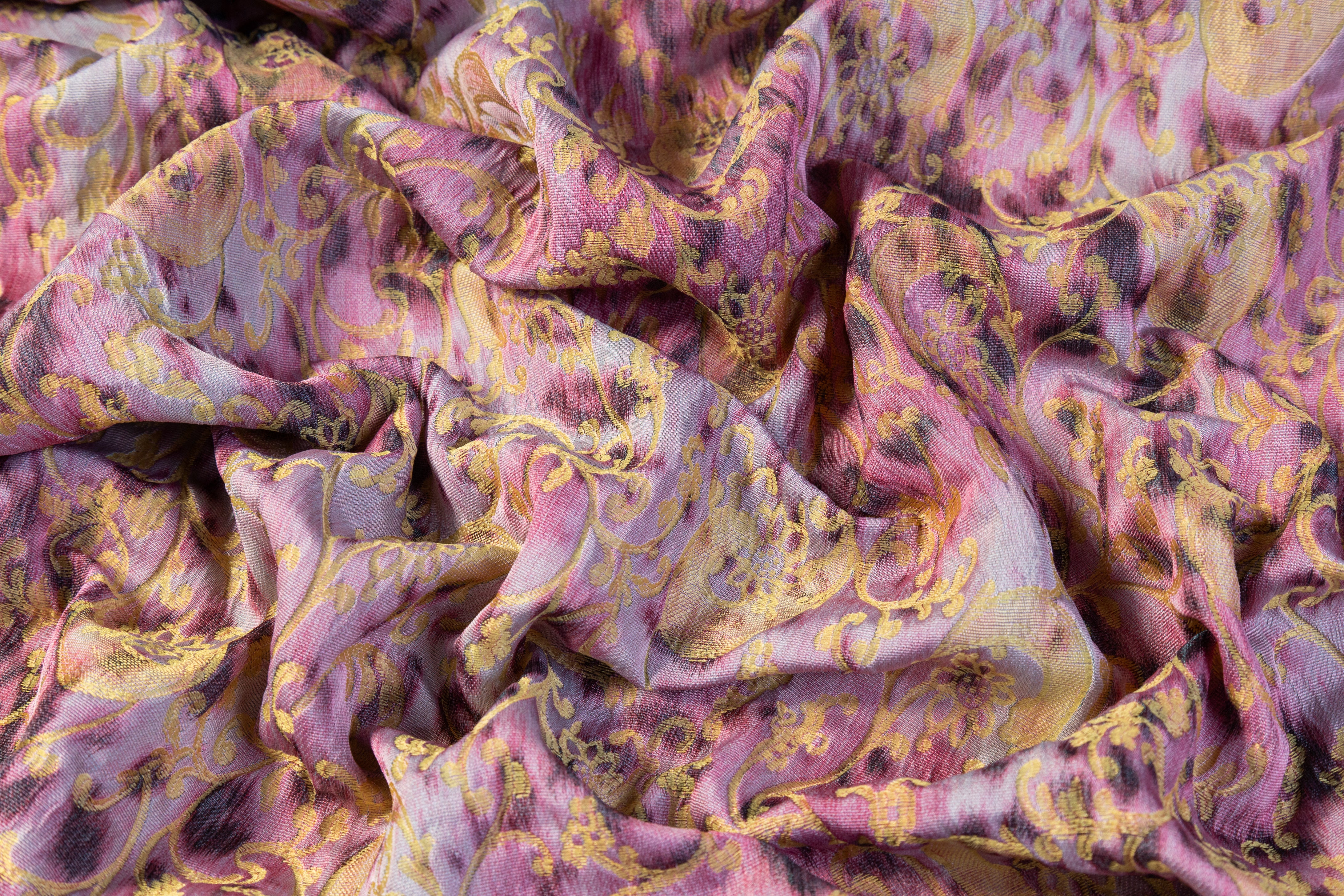 Crinkled Baroque Italian Chiné Brocade - Lavender / Mauve / Gold