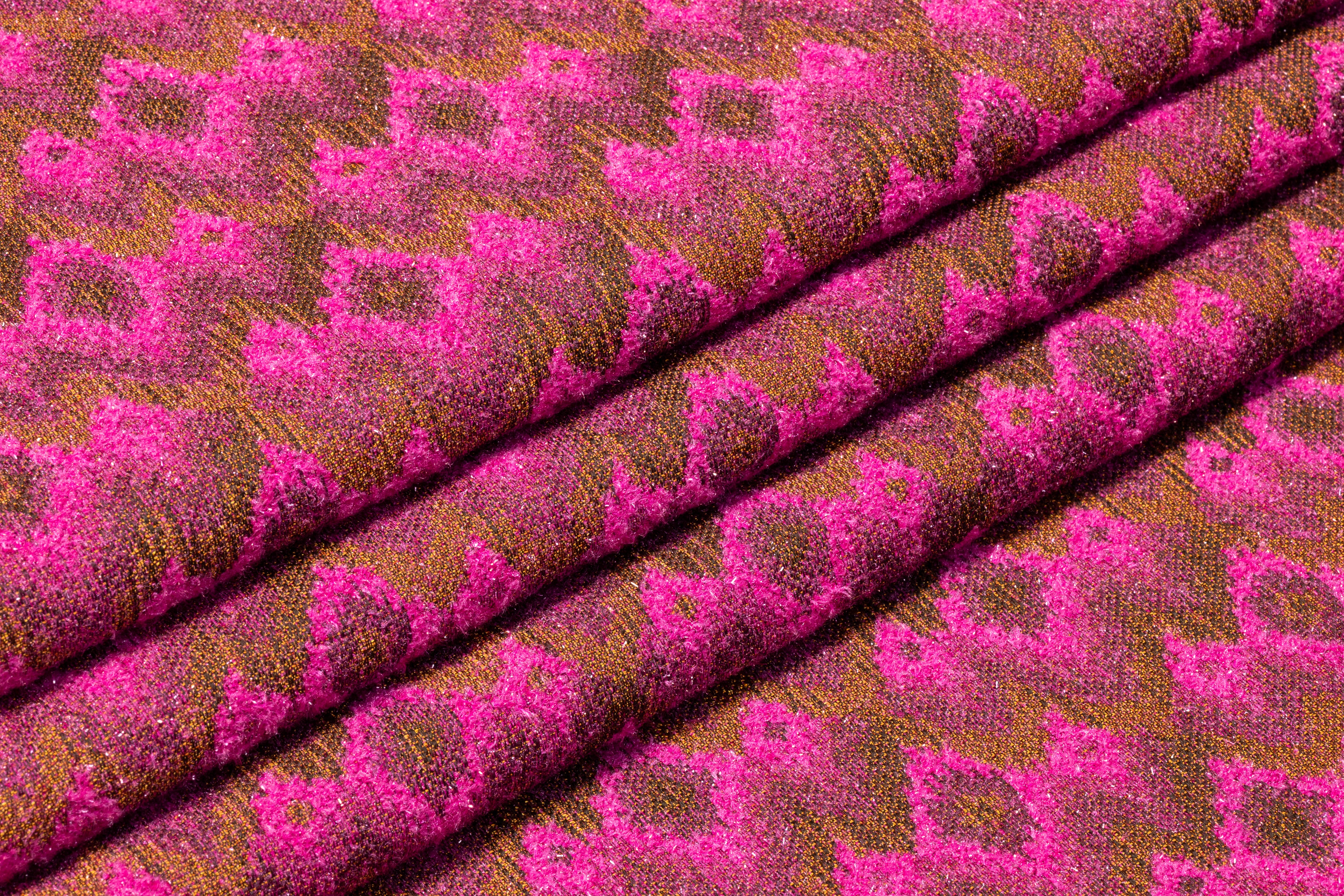 Abstract Geometric Metallic Italian Brocade - Magenta / Gold