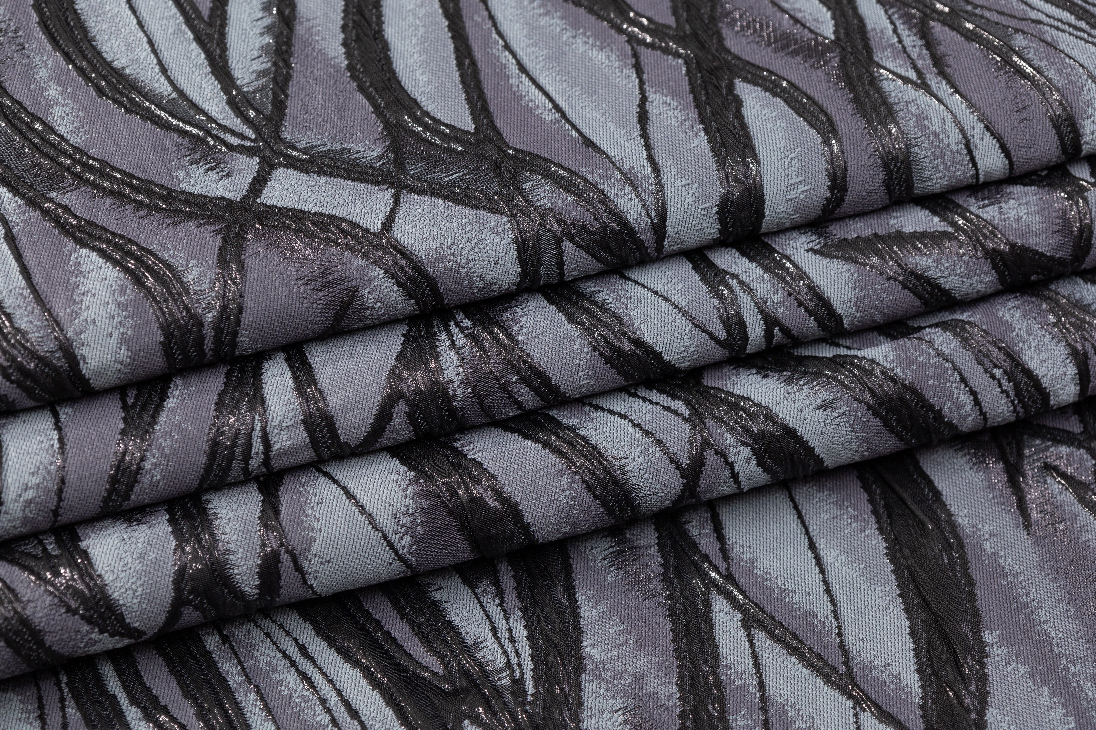 Abstract Metallic Cloqué Brocade -Gray / Black