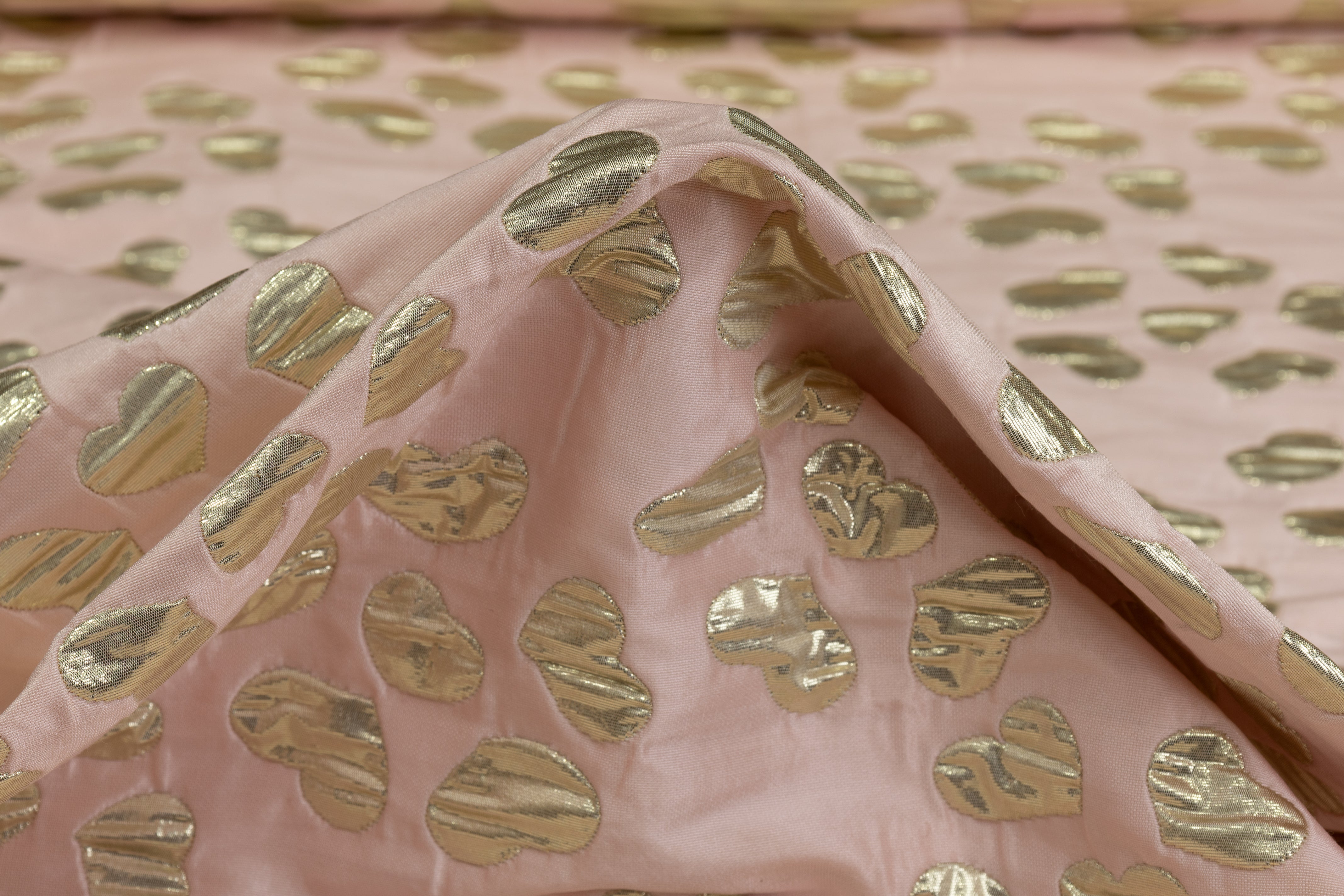 Valentino - Double Faced Quilted Heart Brocade - Gold / Pink