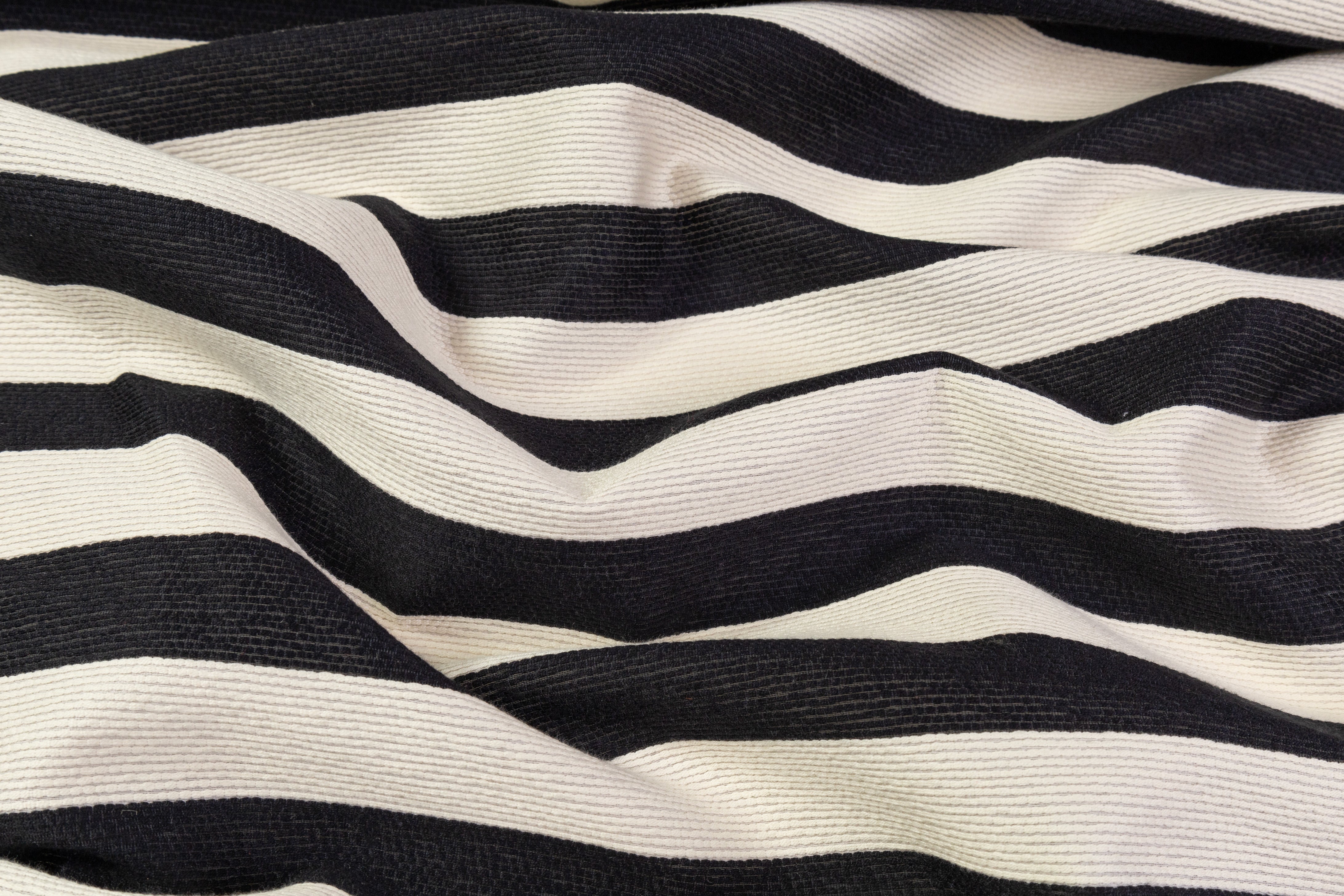 Striped Ribbed Cotton - Black / Off White