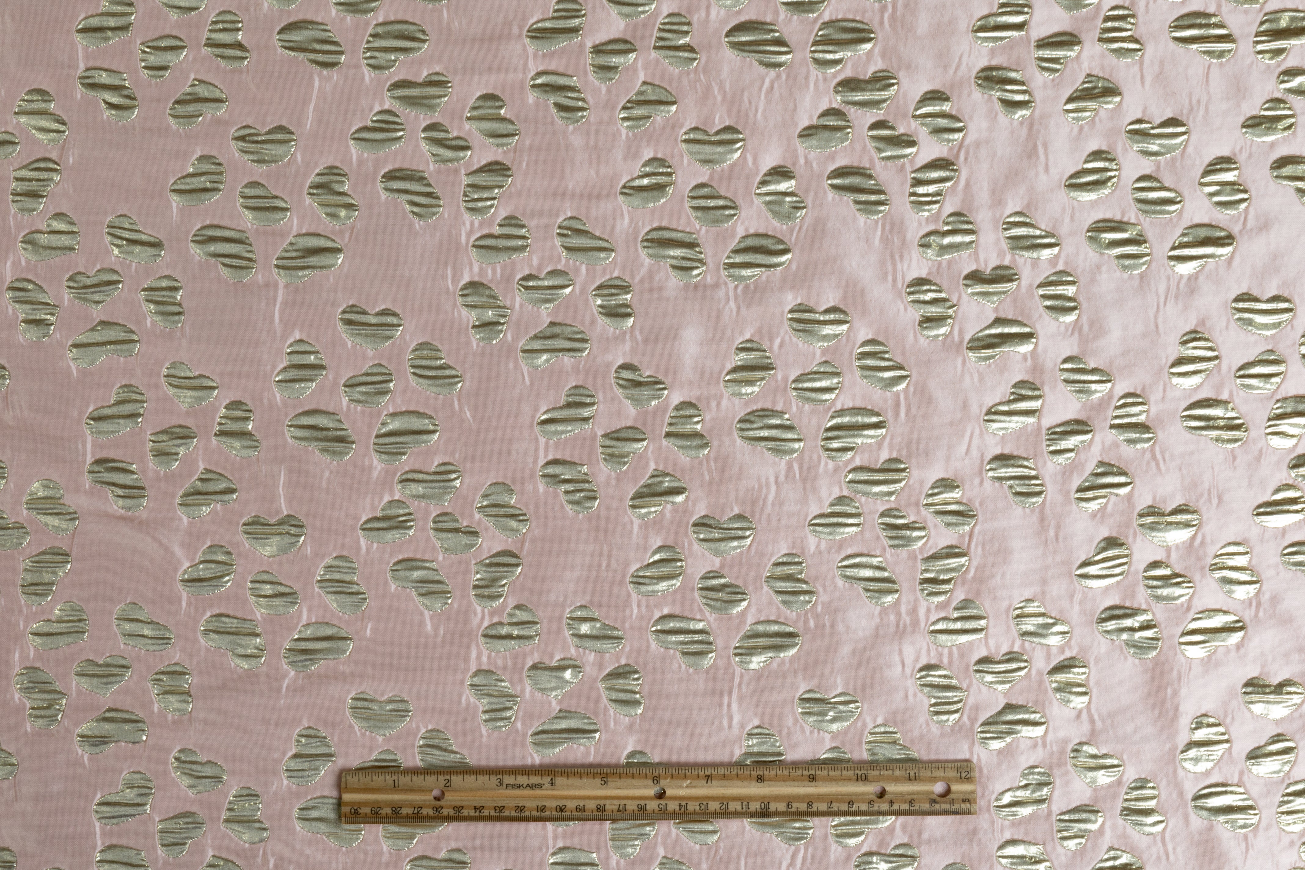 Valentino - Double Faced Quilted Heart Brocade - Gold / Pink