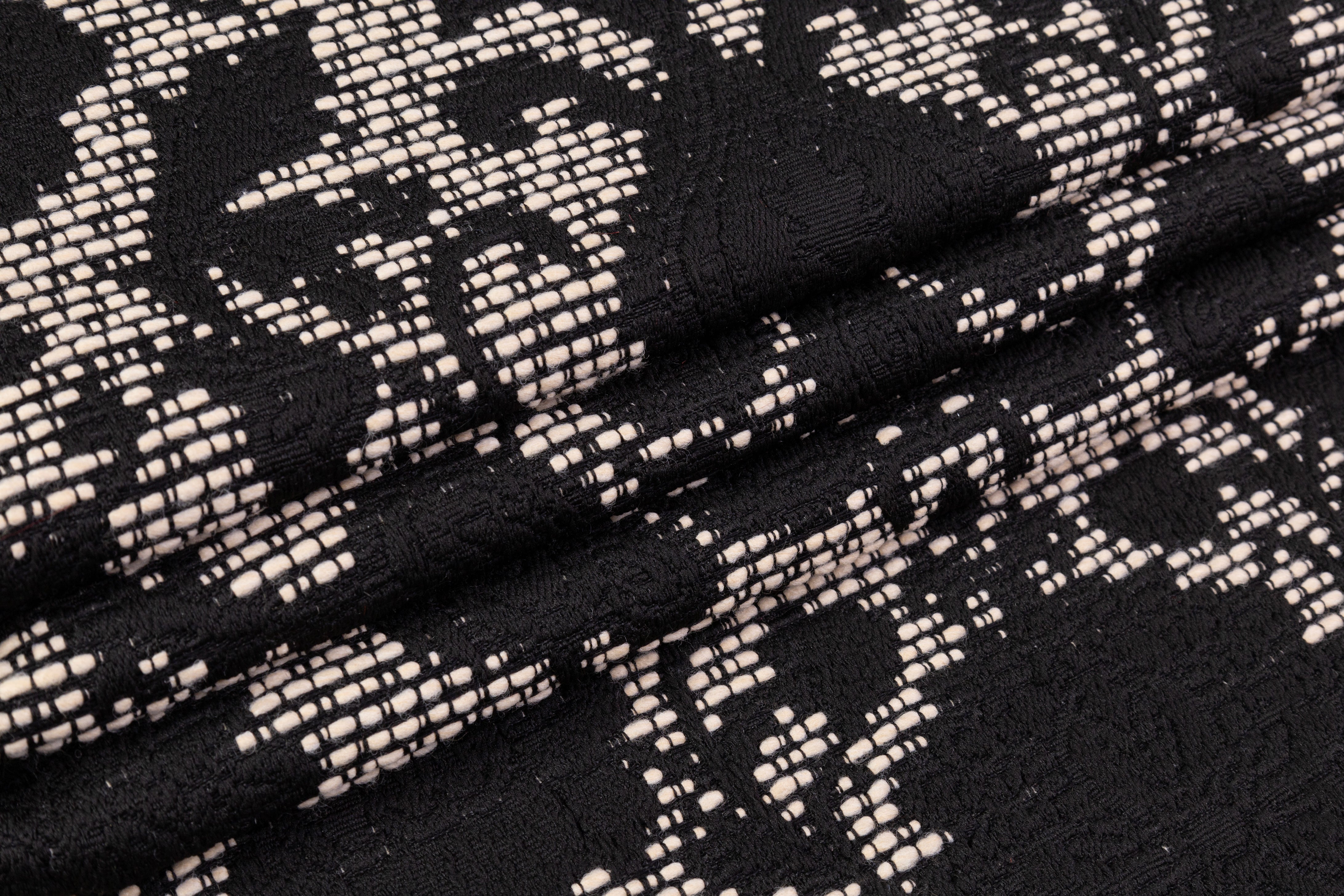 Floral Damask Italian Wool Blend Brocade - Black / Ivory