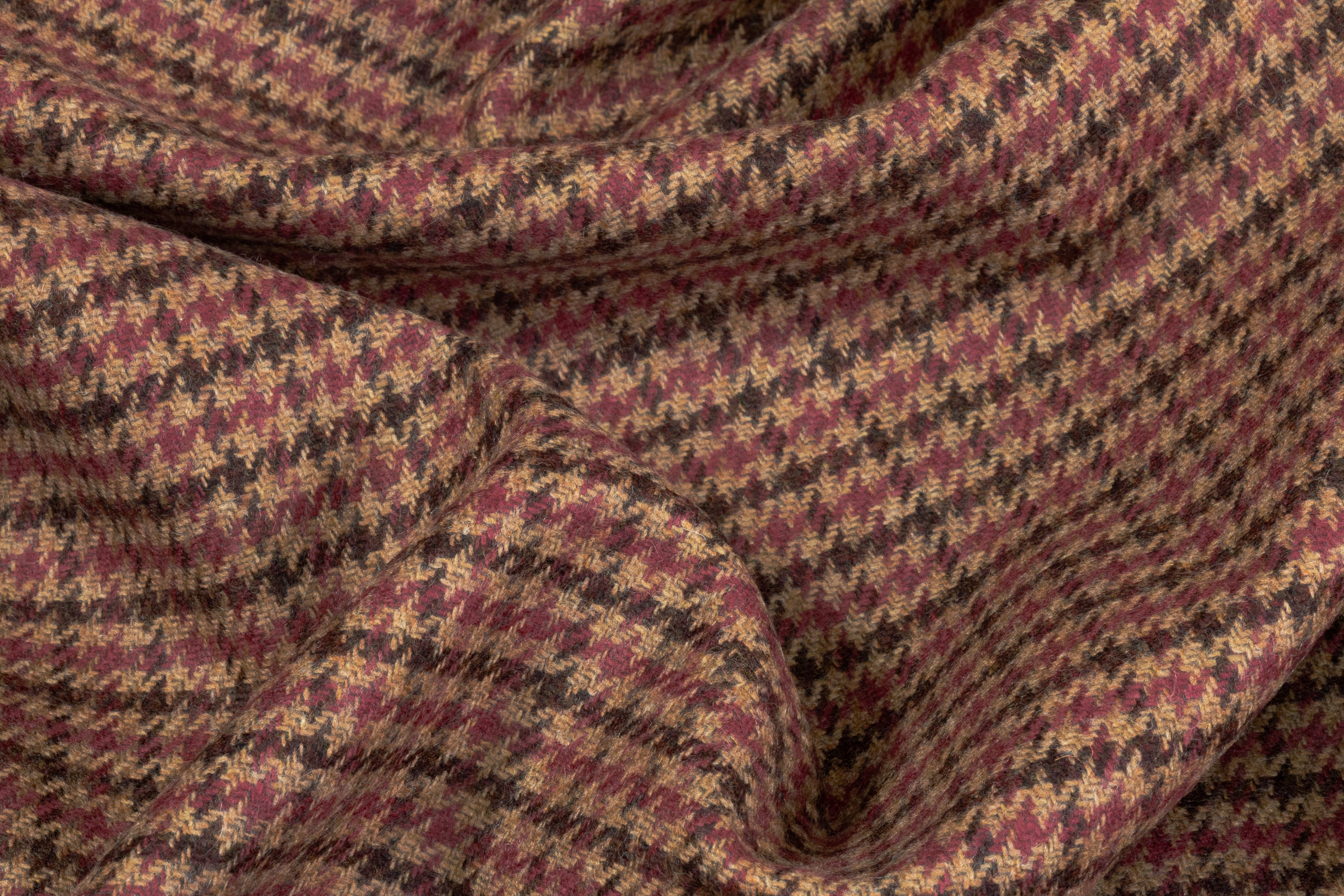 Cerruti - Houndstooth Italian Wool Cashmere Suiting - Brown / Burgundy