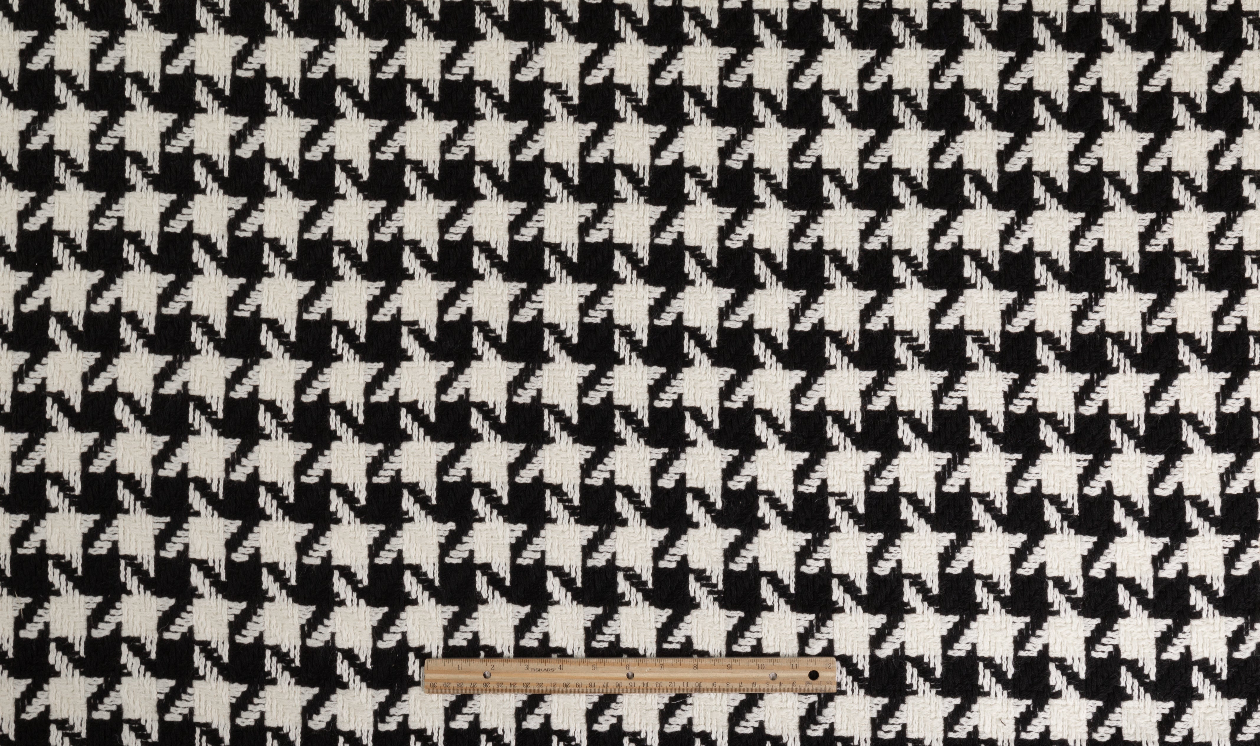 Italian Houndstooth Wool Tweed - Black / White