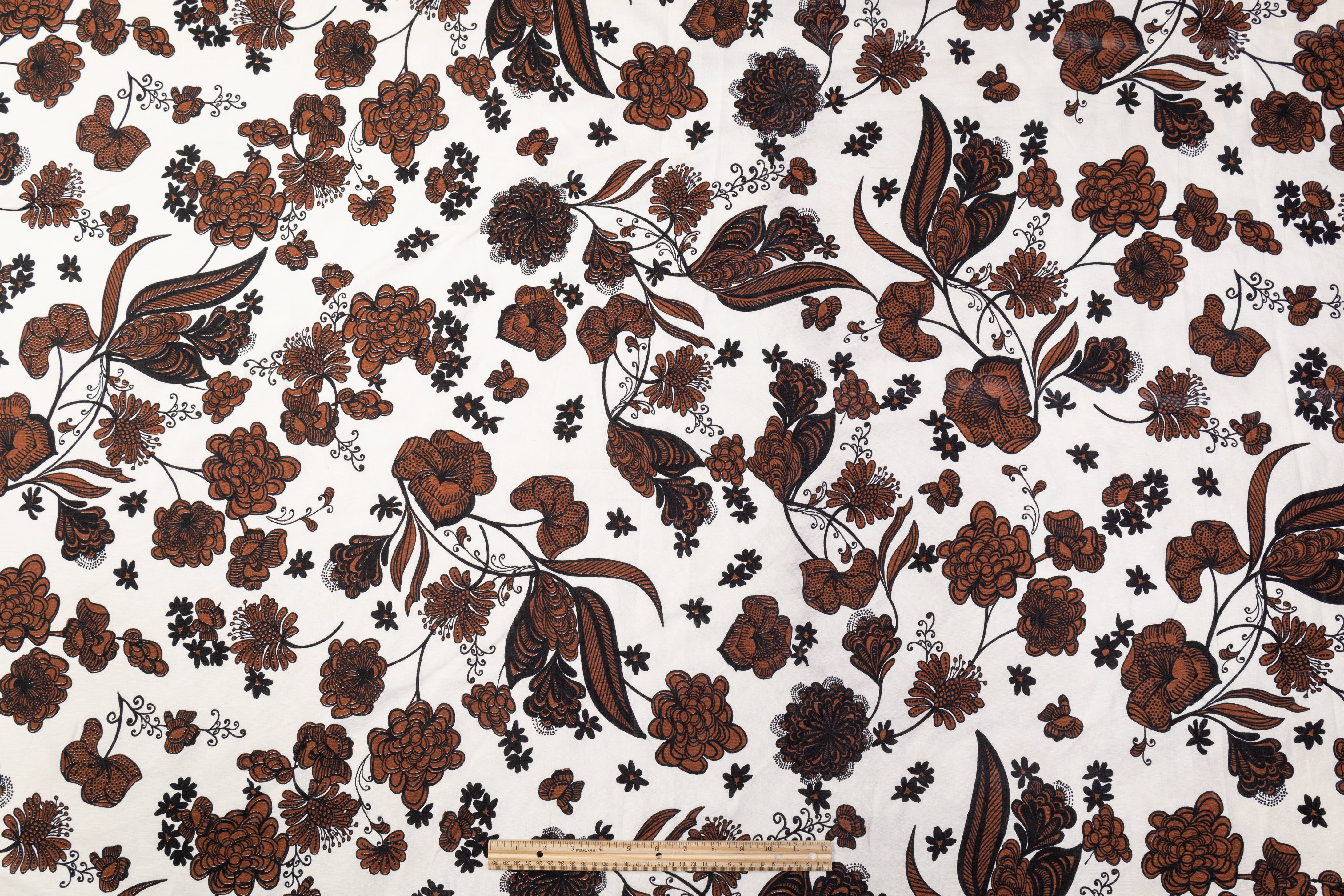 Floral Italian Linen - Brown / White