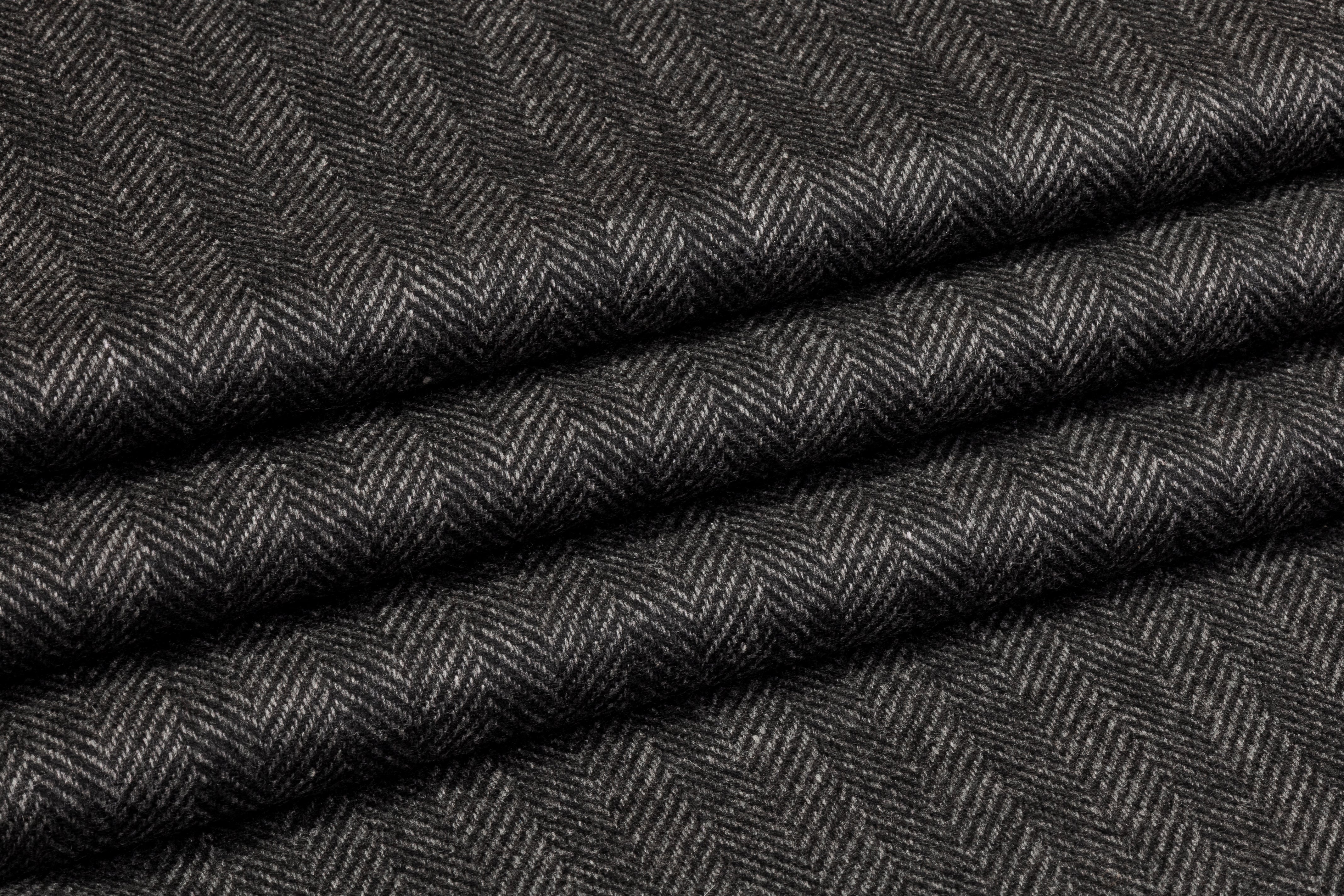 Cerruti - Italian Herringbone Cashmere Wool - Charcoal Gray
