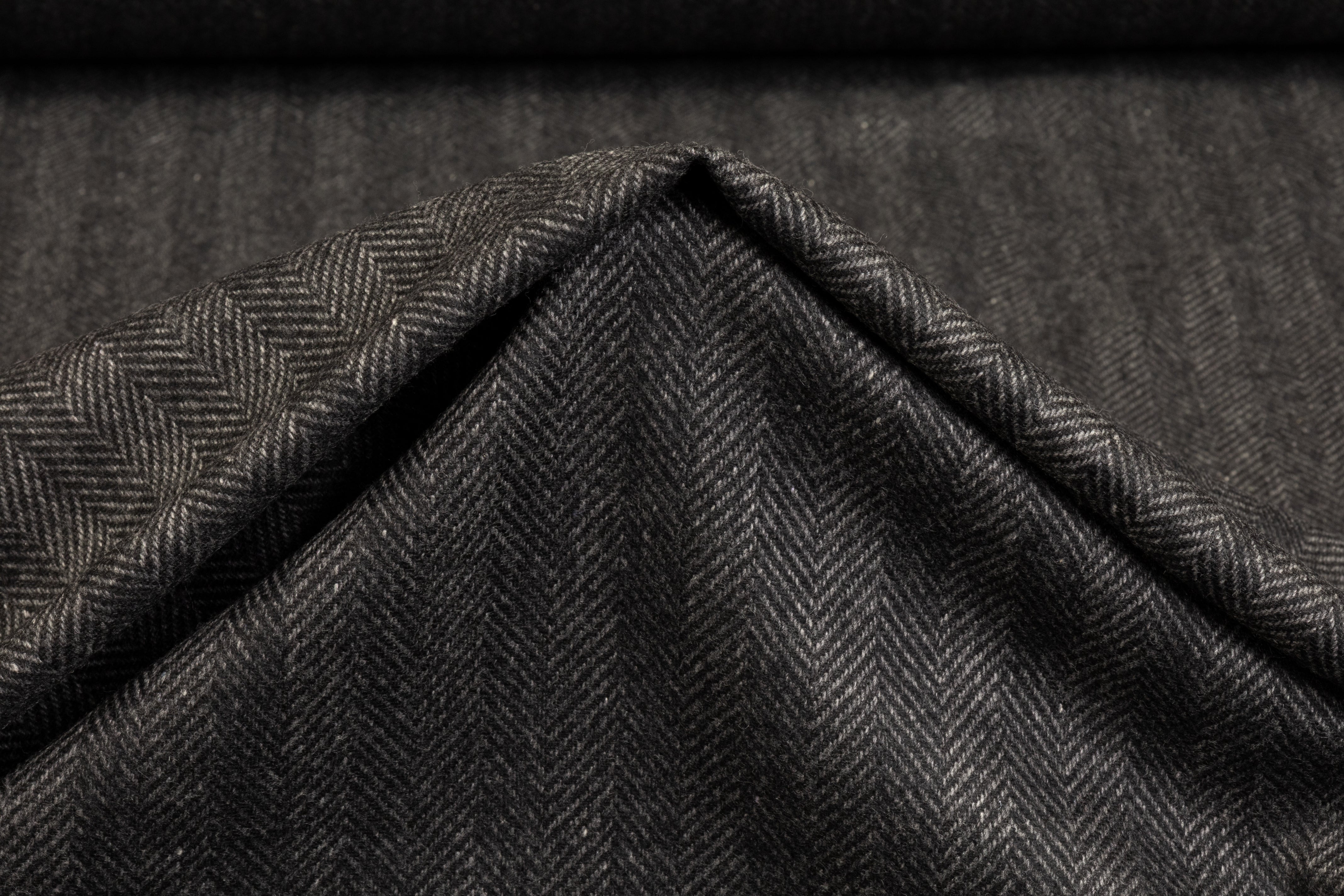 Cerruti - Italian Herringbone Cashmere Wool - Charcoal Gray